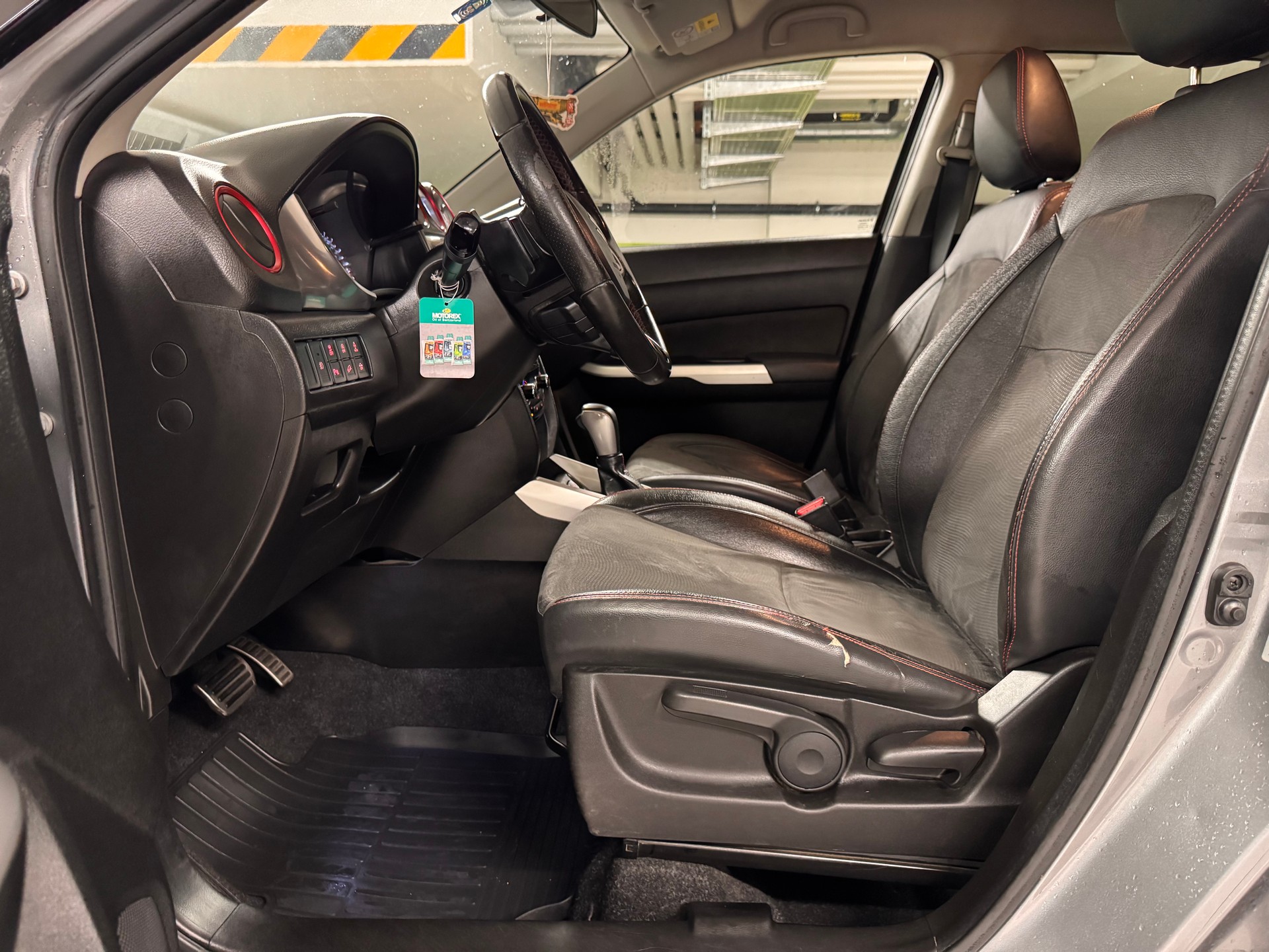 SUZUKI Vitara 1.4 Boosterjet Compact Top Automatic-image-14
