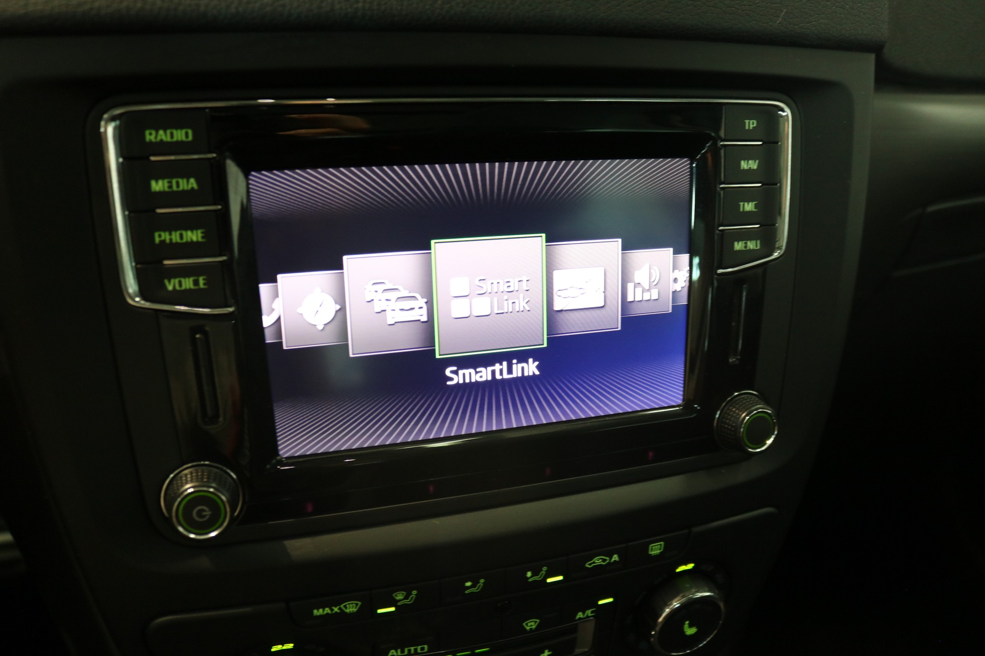 SKODA Yeti 1.4 TSI Ambition 4x4 DSG-image-57