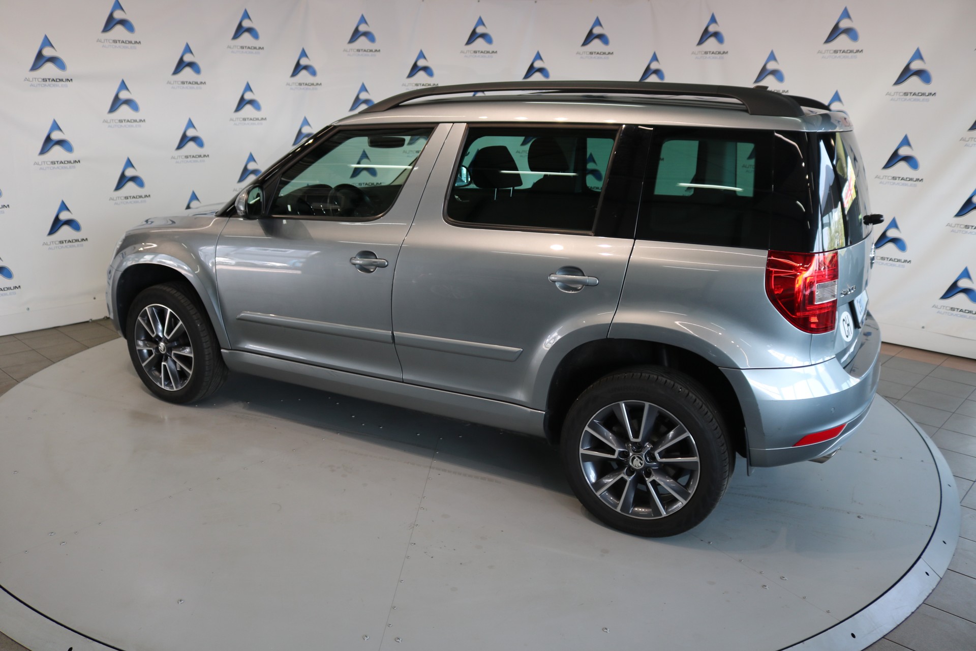 SKODA Yeti 1.4 TSI Ambition 4x4 DSG-image-21