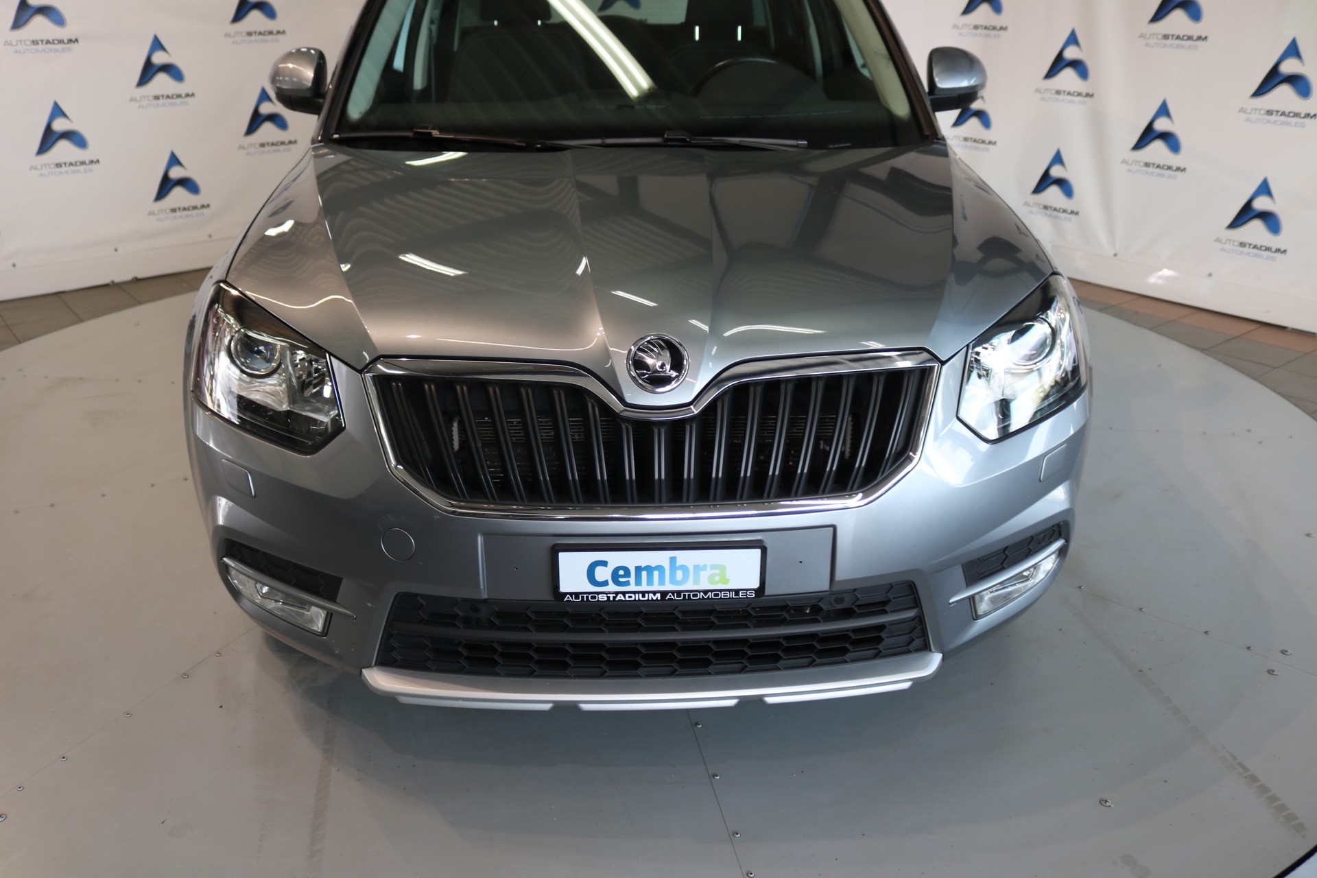 SKODA Yeti 1.4 TSI Ambition 4x4 DSG-image-39