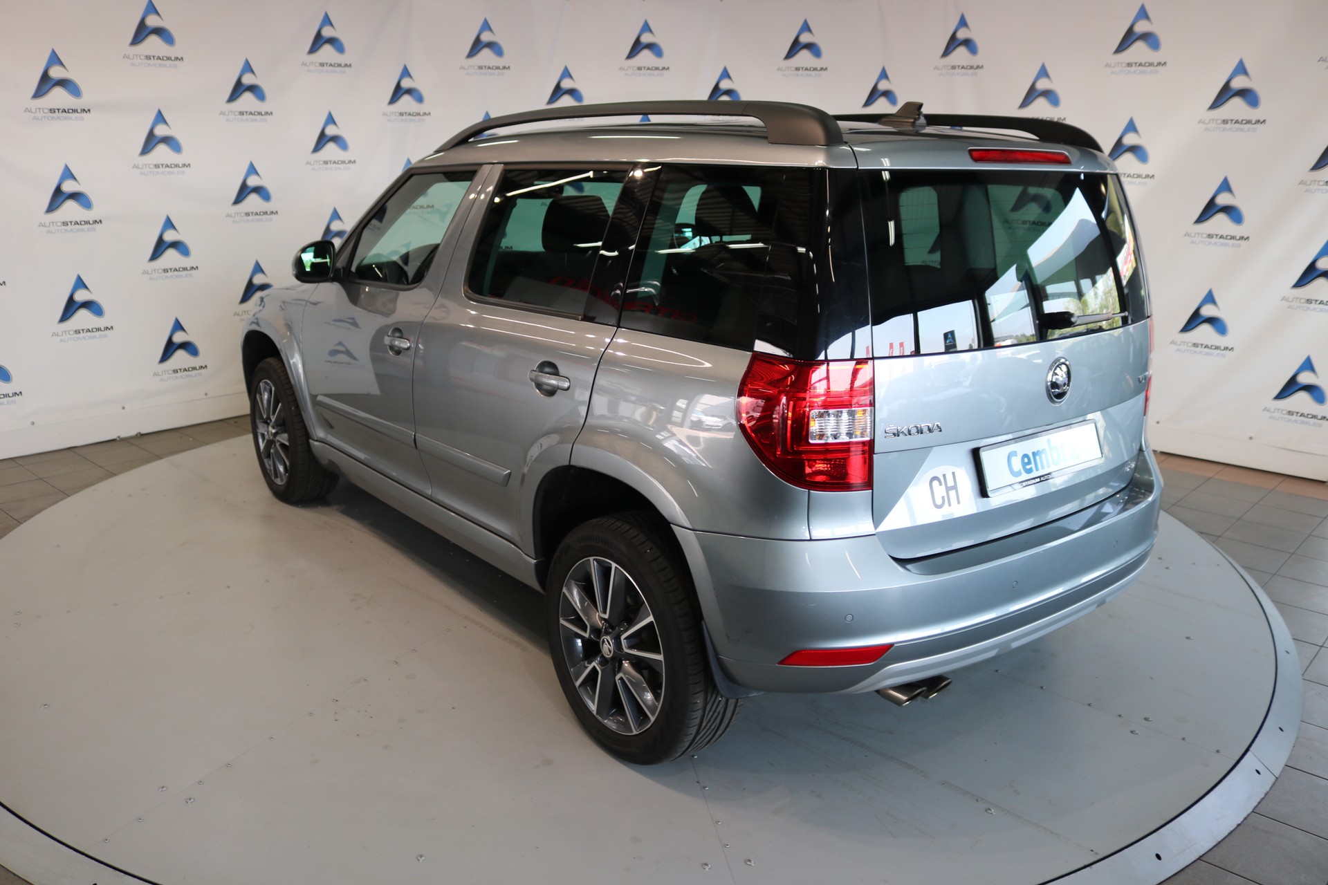 SKODA Yeti 1.4 TSI Ambition 4x4 DSG-image-25