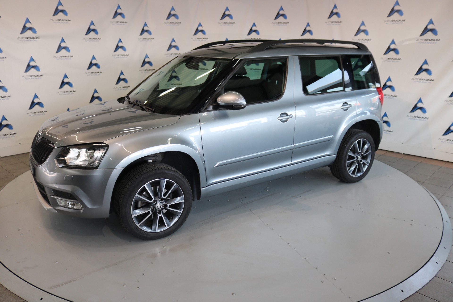 SKODA Yeti 1.4 TSI Ambition 4x4 DSG-image-16