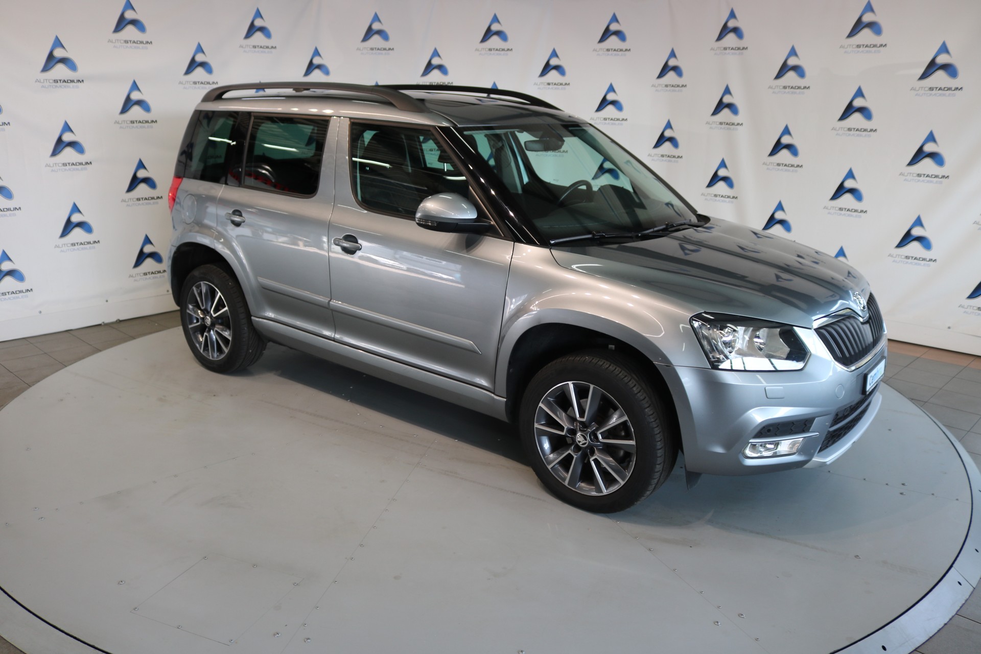 SKODA Yeti 1.4 TSI Ambition 4x4 DSG-image-37