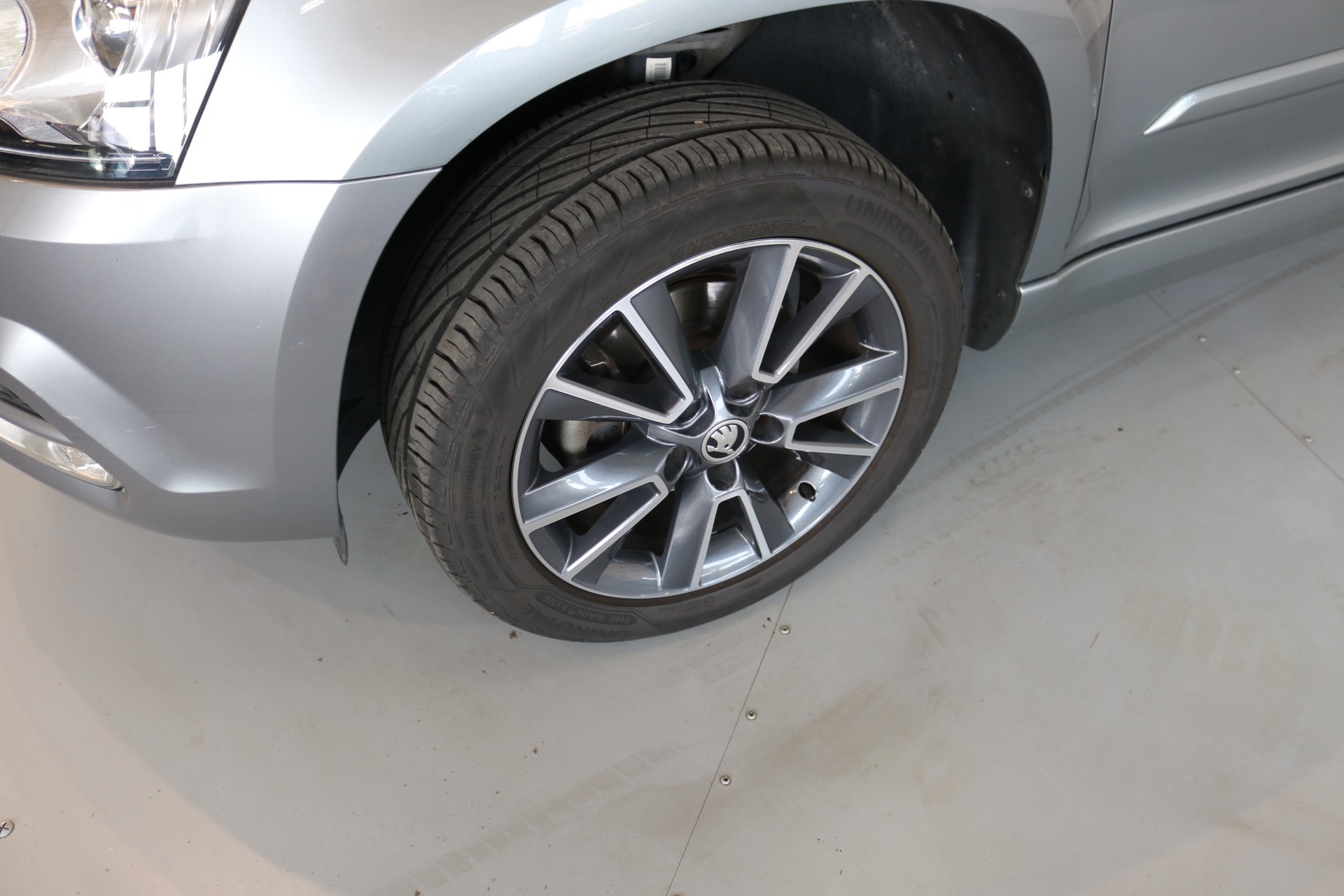 SKODA Yeti 1.4 TSI Ambition 4x4 DSG-image-40