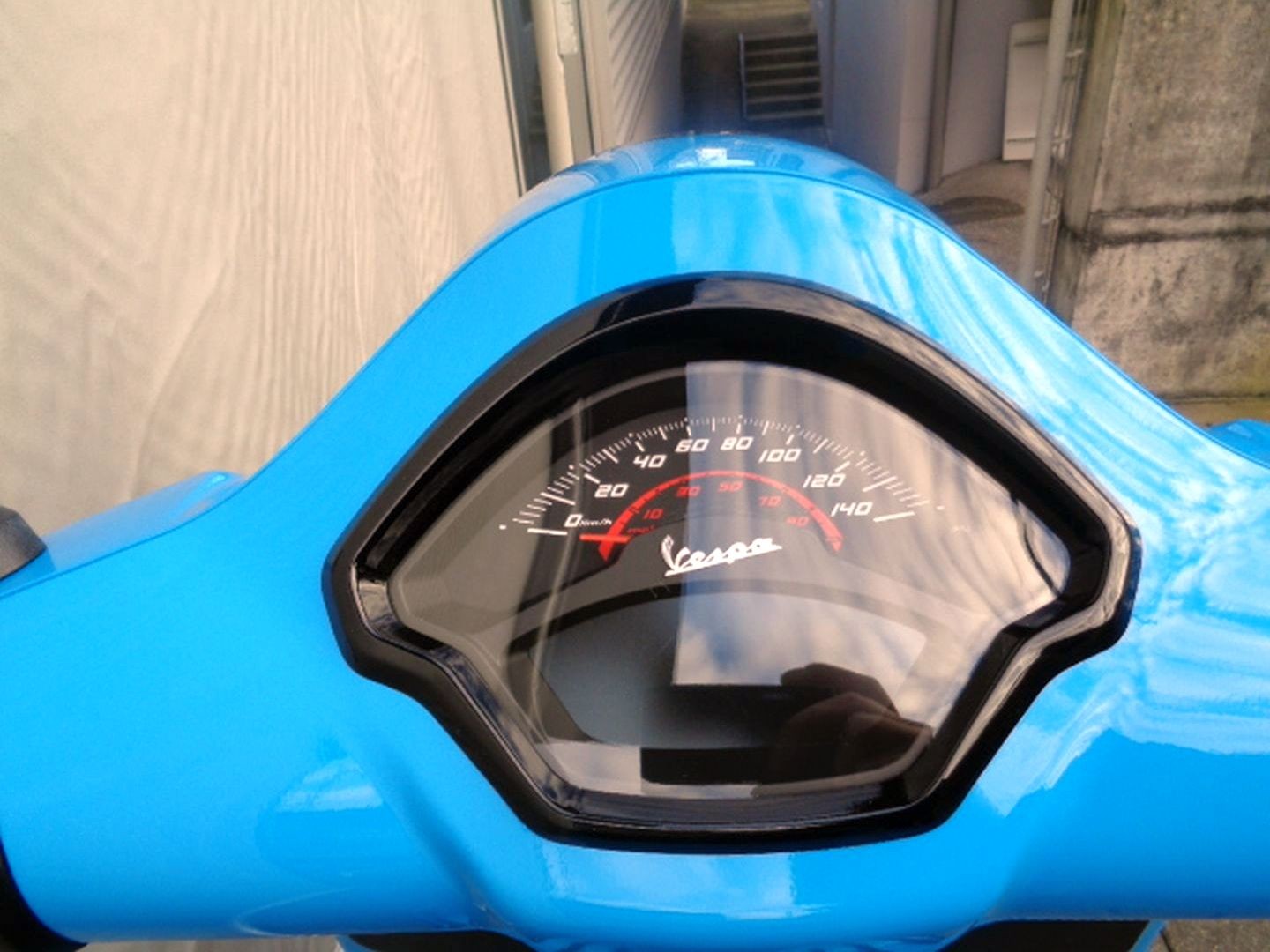 PIAGGIO VESPA GTS 125 RST SUPER SPORT-image-6