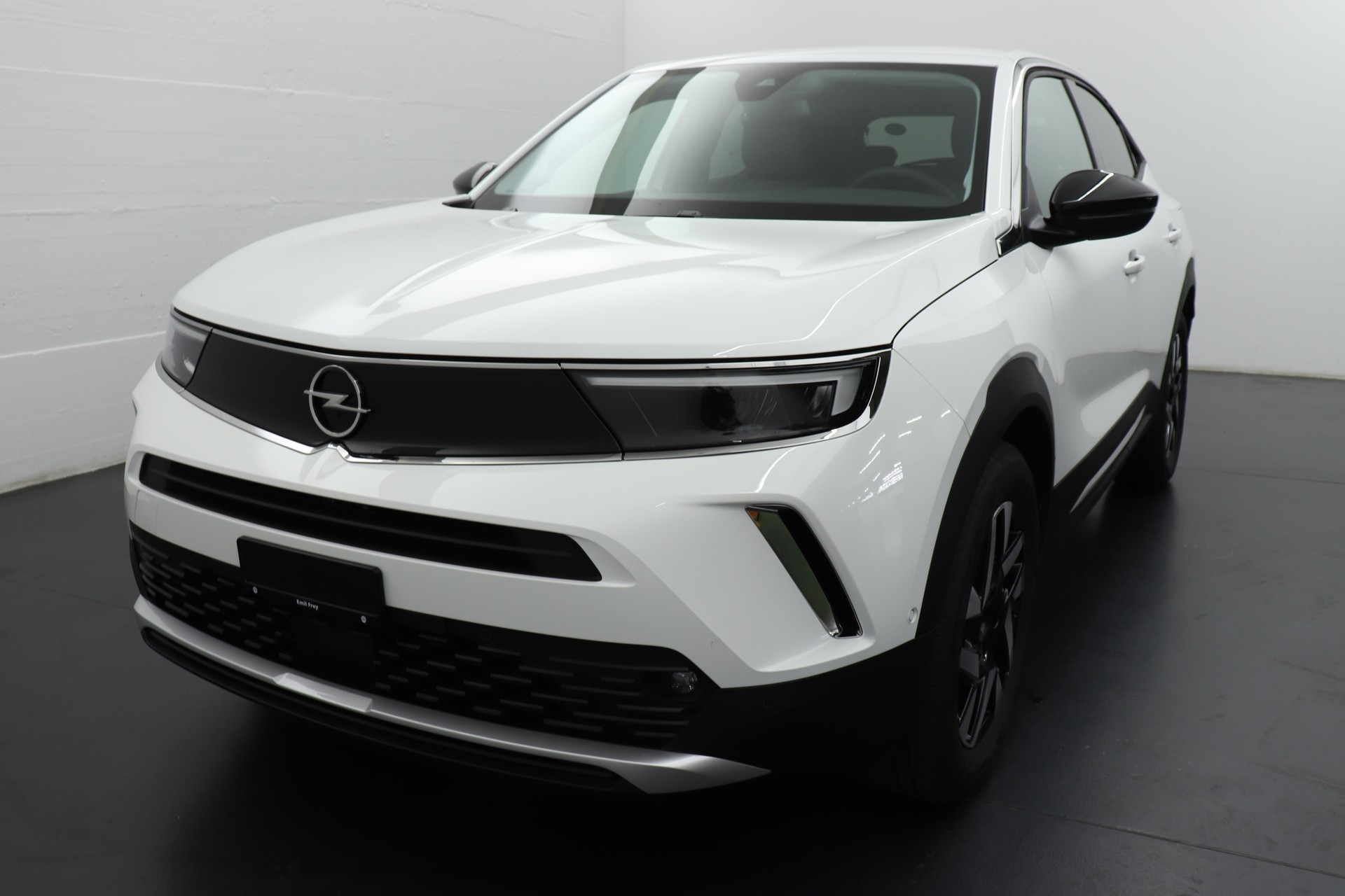 OPEL Mokka-e Elegance-showroom-element-2