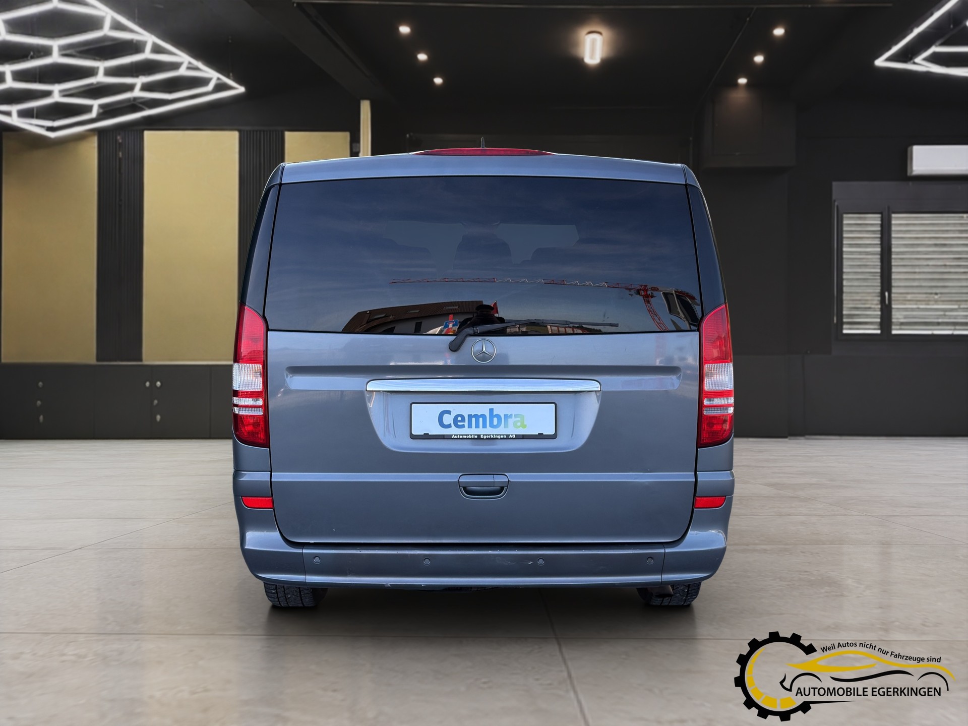 MERCEDES-BENZ Viano 2.2 CDI Blue Eff. Ambiente Ed. EL 4Matic A-image-5