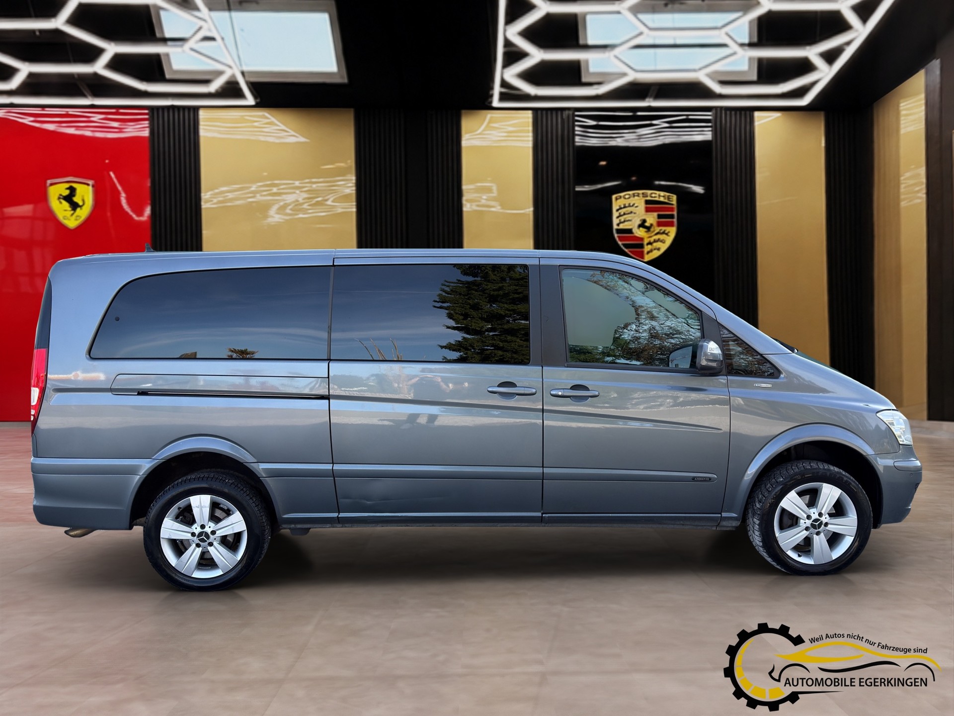 MERCEDES-BENZ Viano 2.2 CDI Blue Eff. Ambiente Ed. EL 4Matic A-image-3
