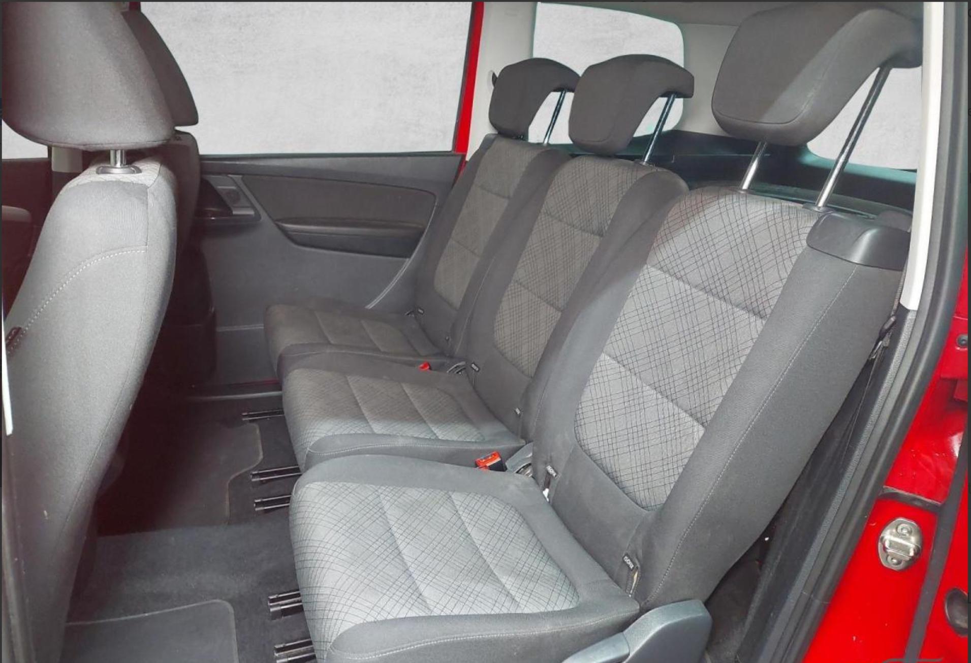 VW Sharan 2.0 TDI BMT Comfortline DSG-image-3