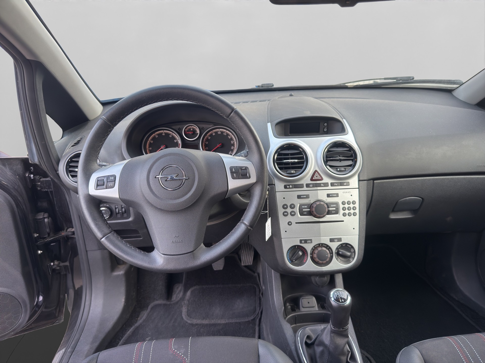 OPEL Corsa 1.4 TP Color Edition-image-8