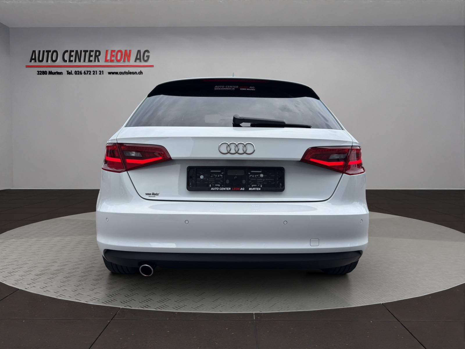 AUDI A3 Sportback 1.6 TDI Ambition-image-4