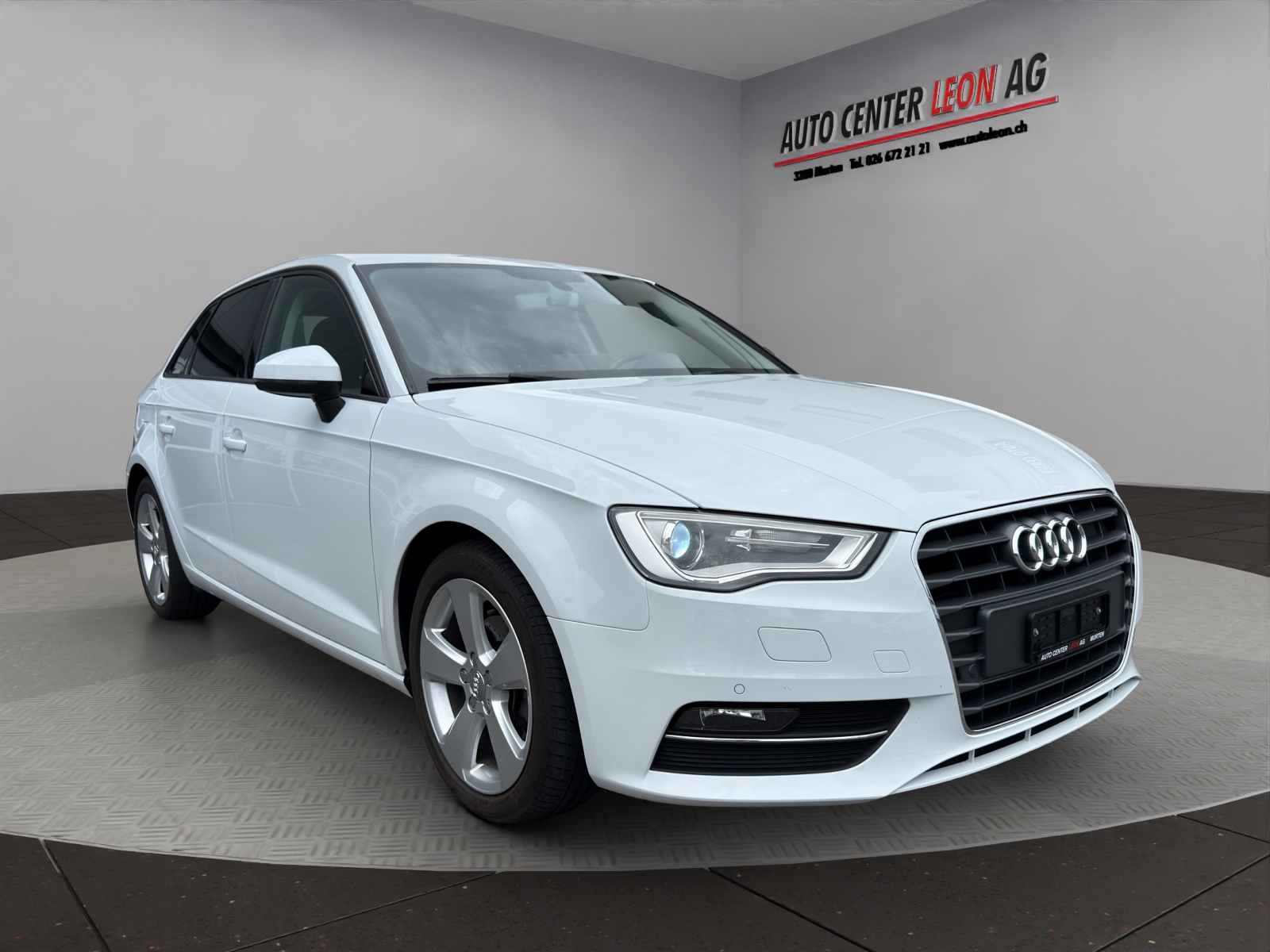 AUDI A3 Sportback 1.6 TDI Ambition-image-7