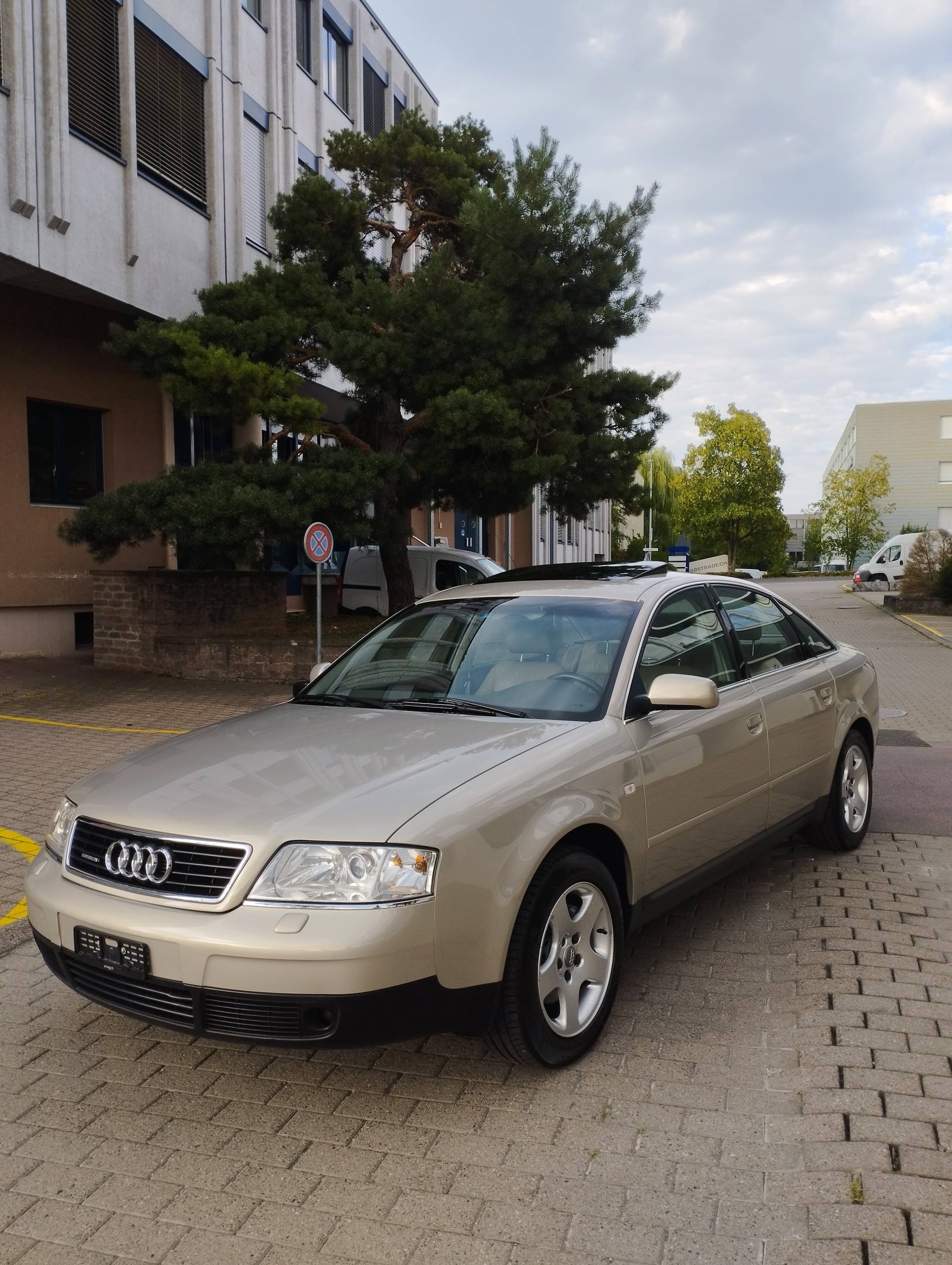 AUDI 2.5 TDI Quattro-image-7