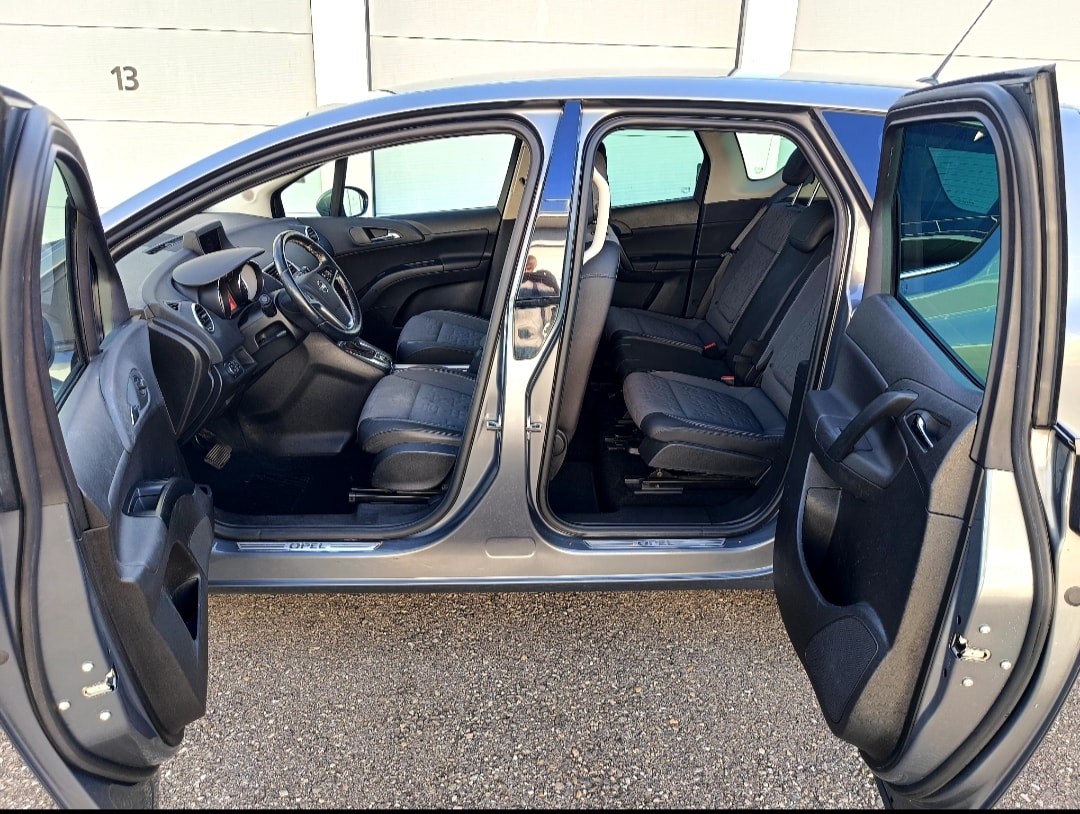 OPEL Meriva 1.4 Turbo Cosmo Automatic-image-5