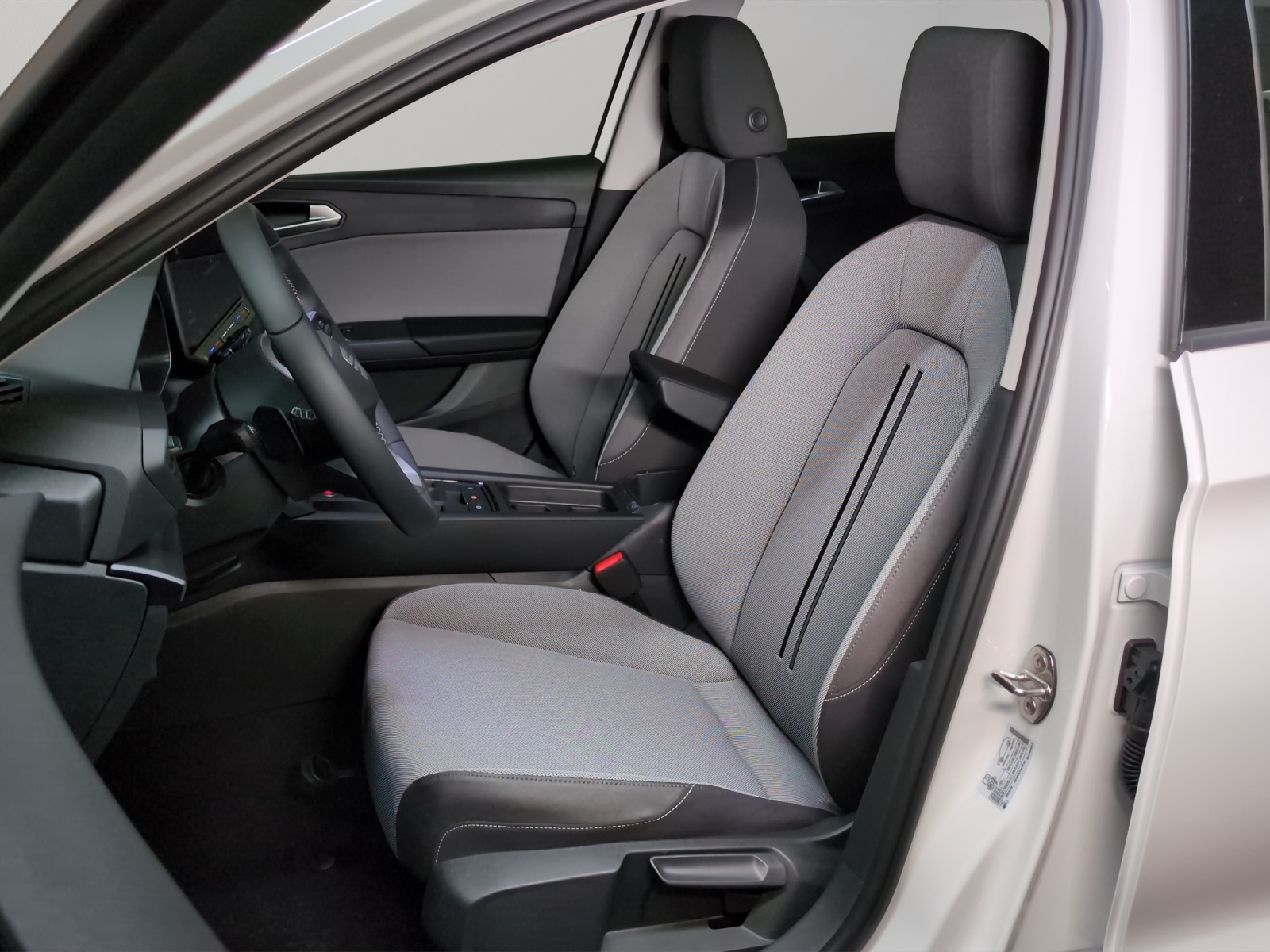 SEAT Leon ST 2.0 TDI EVO DSG Style-image-5