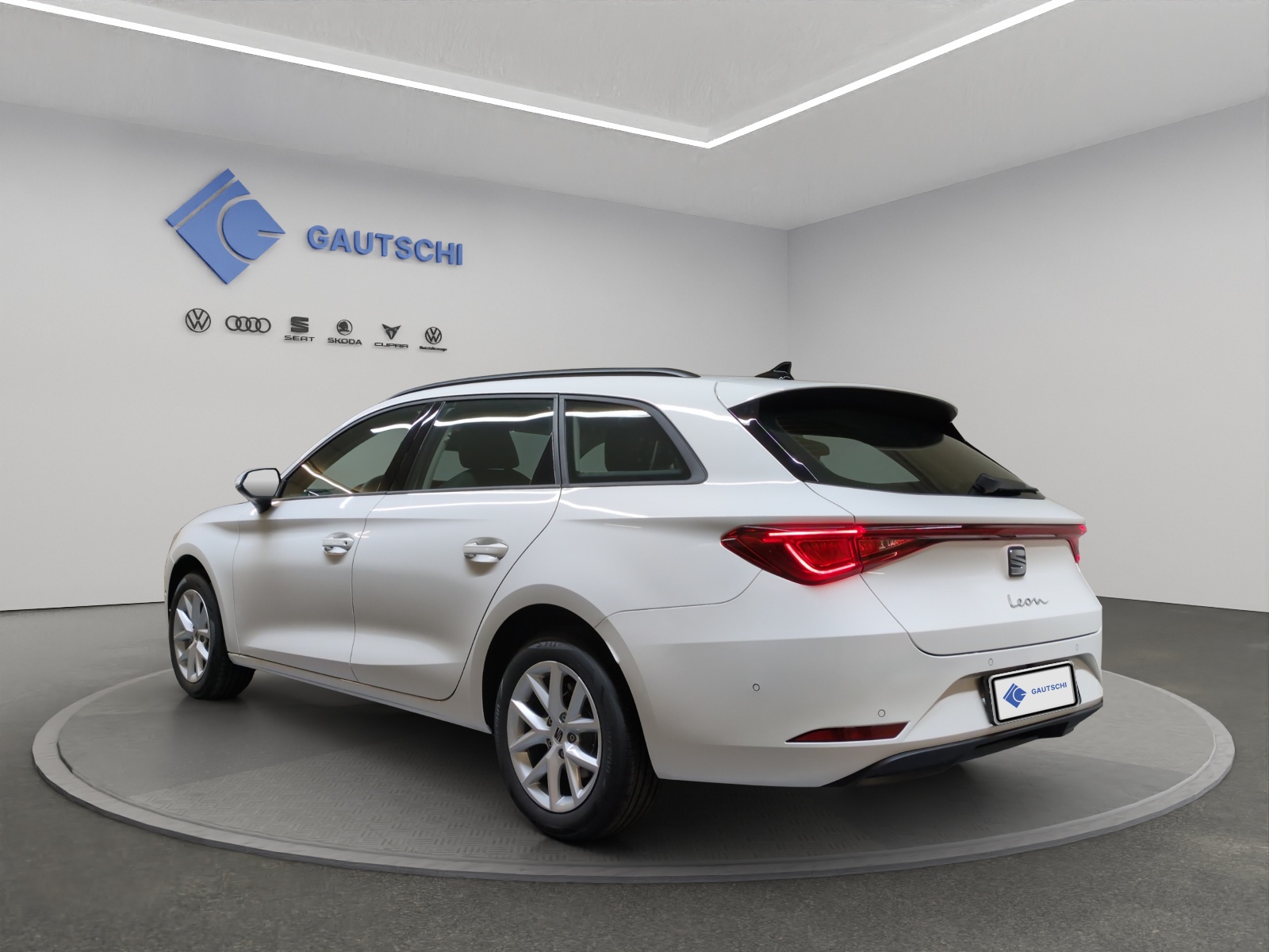 SEAT Leon ST 2.0 TDI EVO DSG Style-image-2
