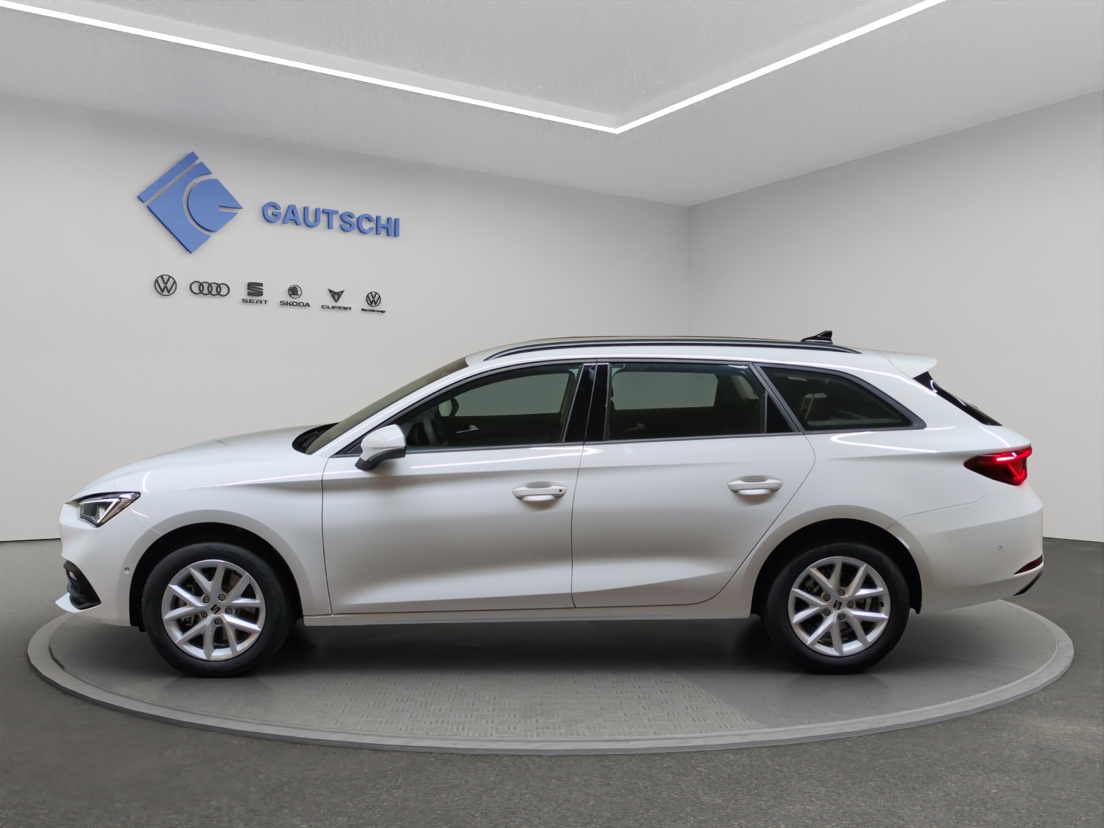 SEAT Leon ST 2.0 TDI EVO DSG Style-image-1