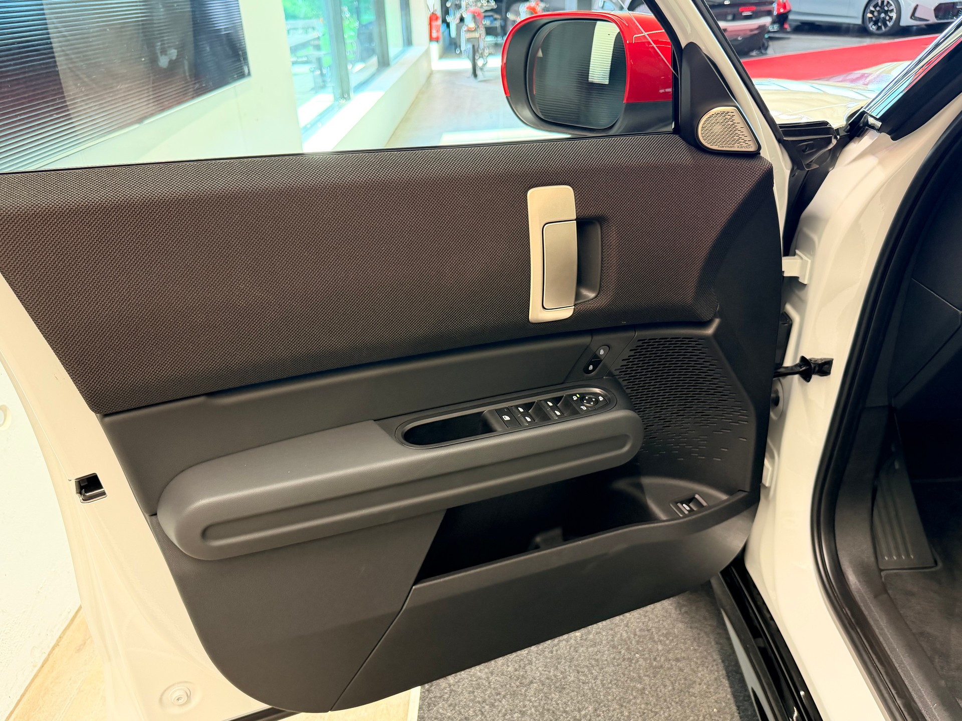 MINI Countryman John Cooper Works ALL4 Steptronic-image-11