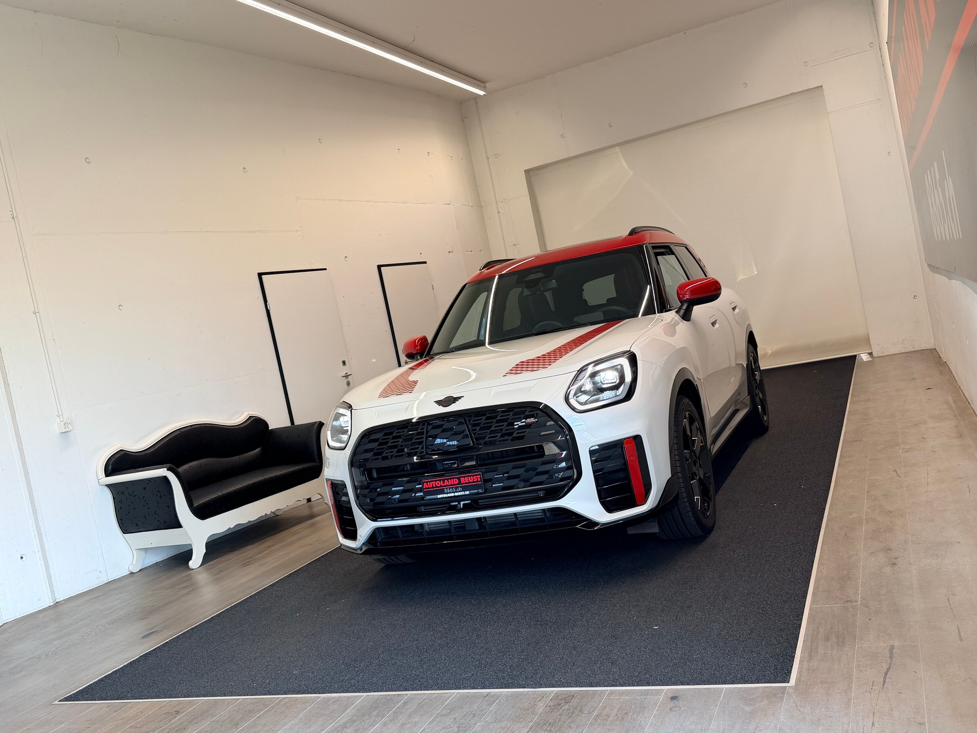 MINI Countryman John Cooper Works ALL4 Steptronic-image-2