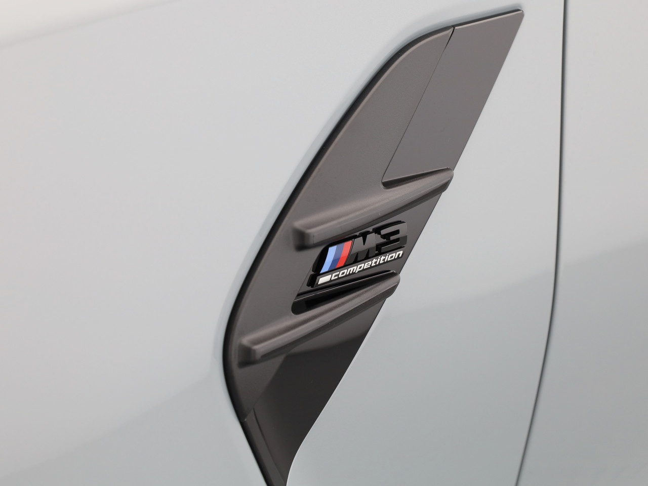 BMW M3 Touring xDrive Competition M-image-5