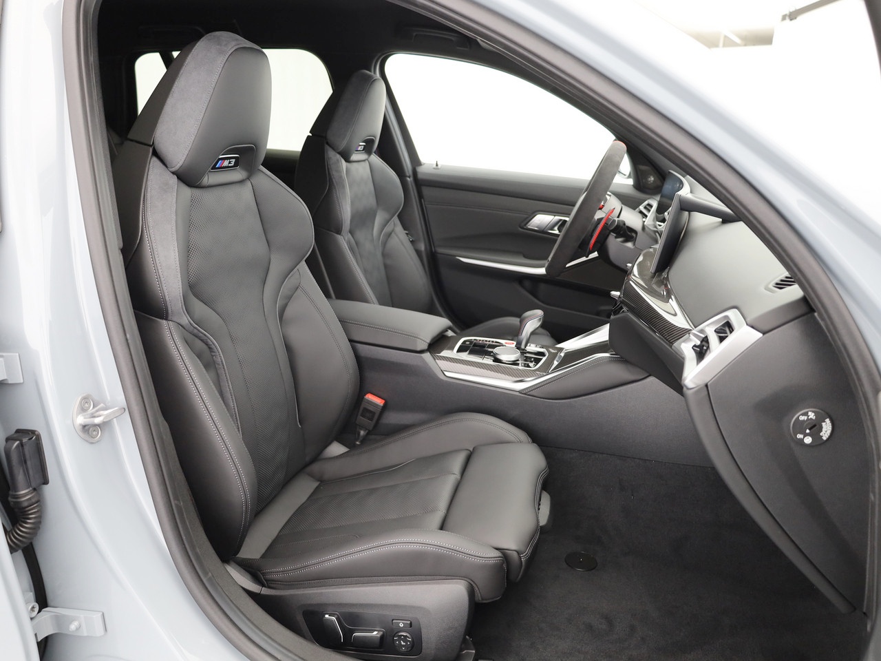 BMW M3 Touring xDrive Competition M-image-14