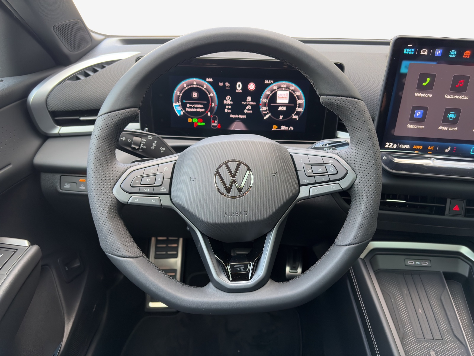VW T-Roc 1.5 eTSI mHEV R-Line DSG-image-9