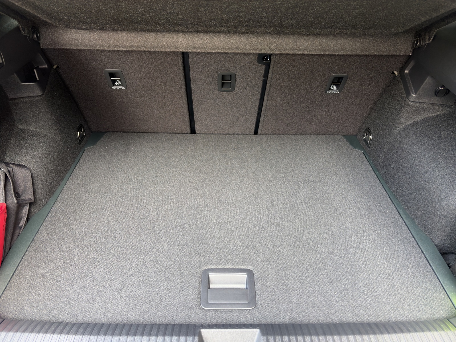 VW T-Roc 1.5 eTSI mHEV R-Line DSG-image-12