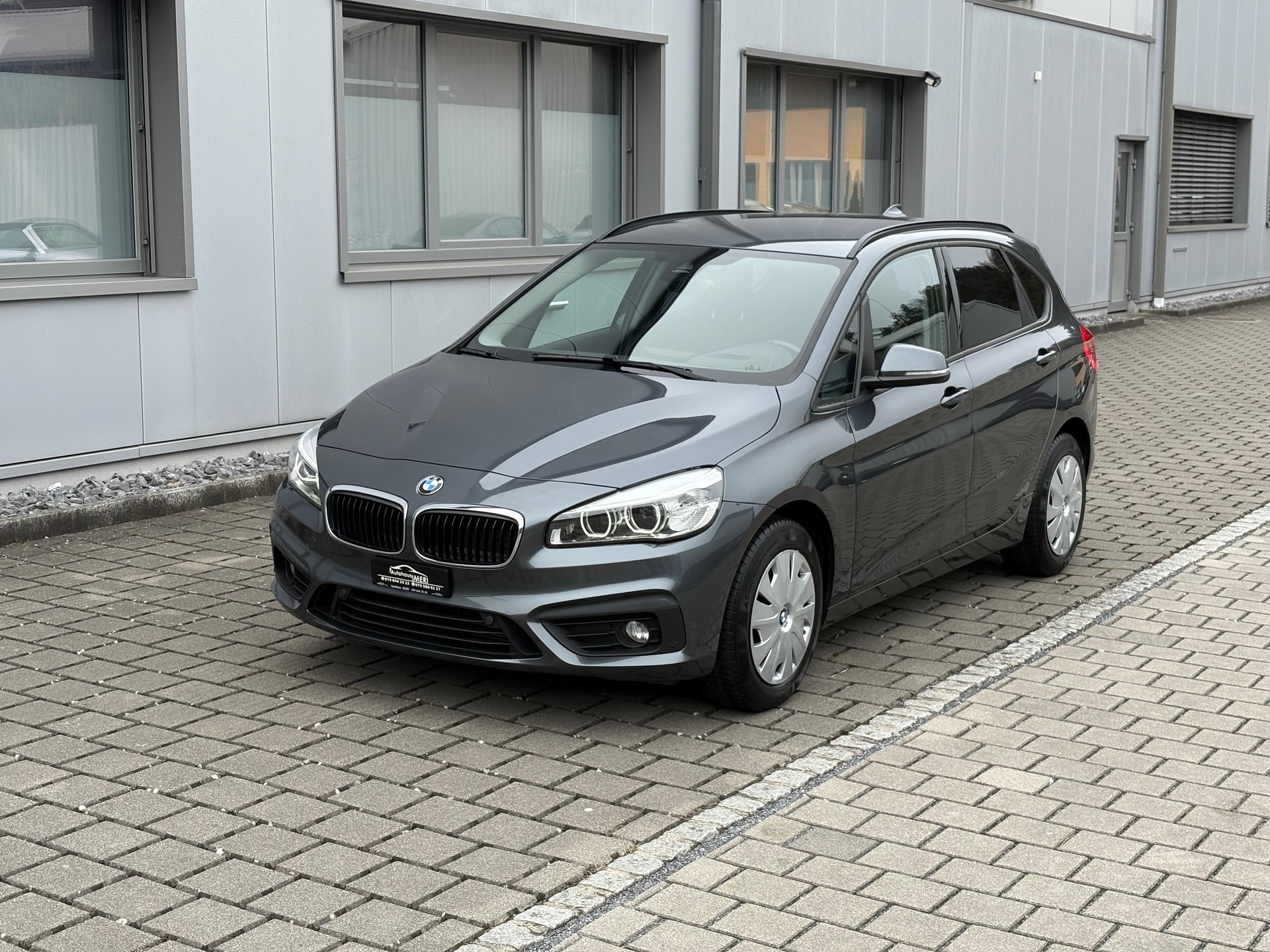 BMW 218d Active Tourer Steptronic MFK 30.01.2026 & Frisch ab Service-image-1