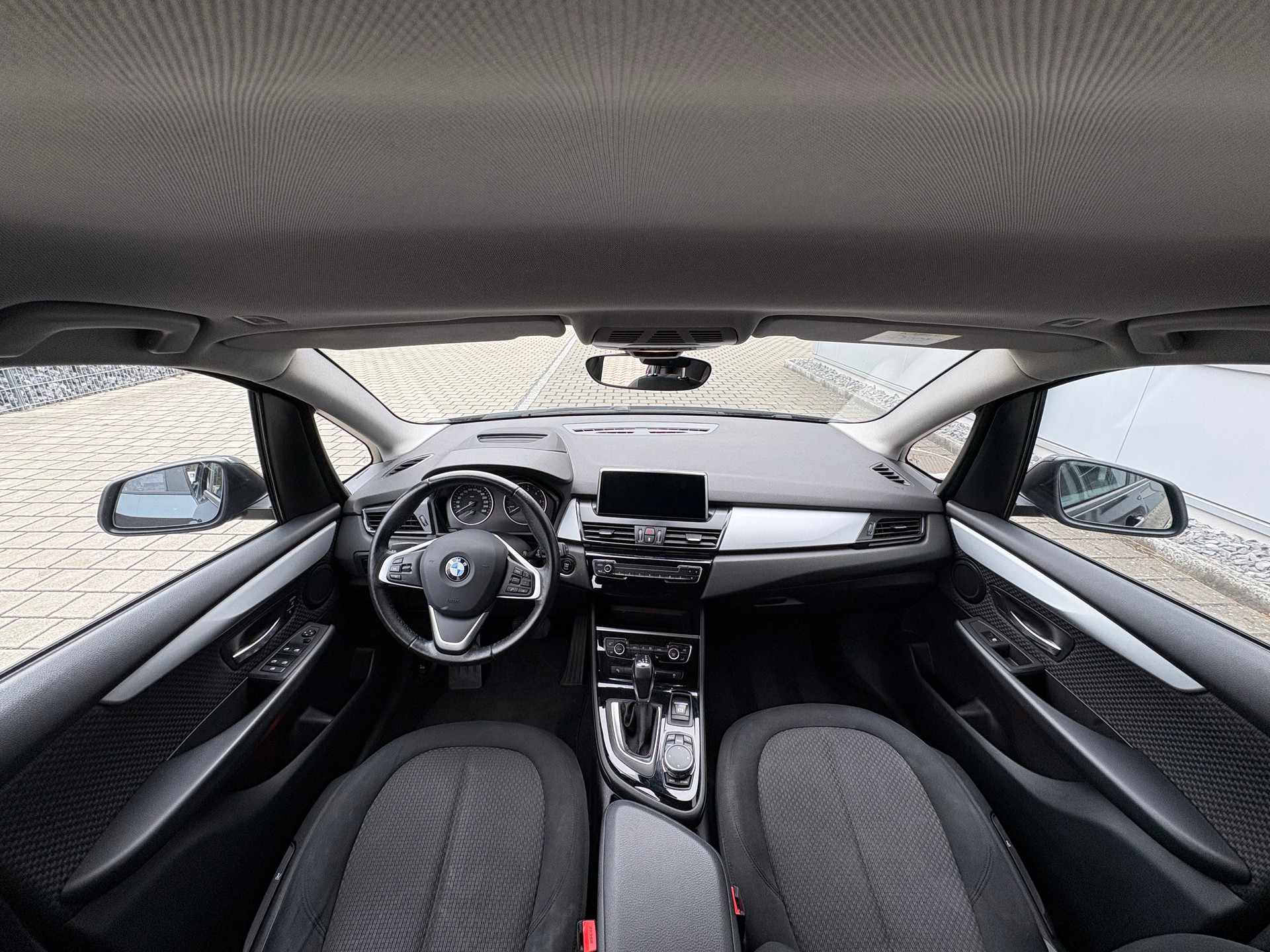 BMW 218d Active Tourer Steptronic MFK 30.01.2026 & Frisch ab Service-image-11