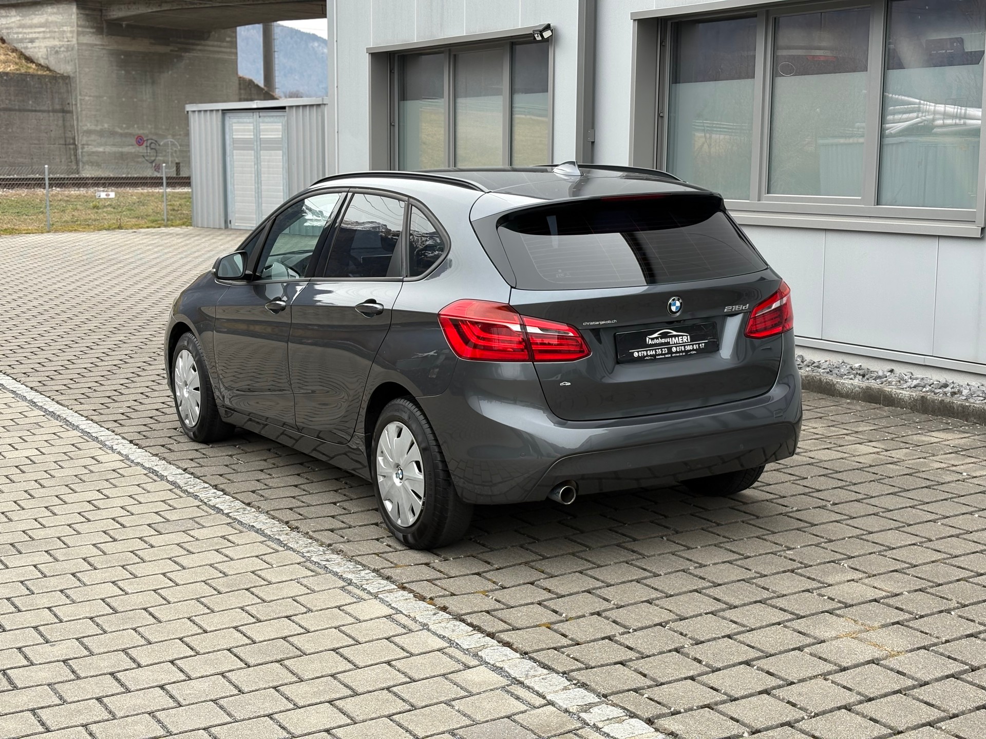 BMW 218d Active Tourer Steptronic MFK 30.01.2026 & Frisch ab Service-image-6