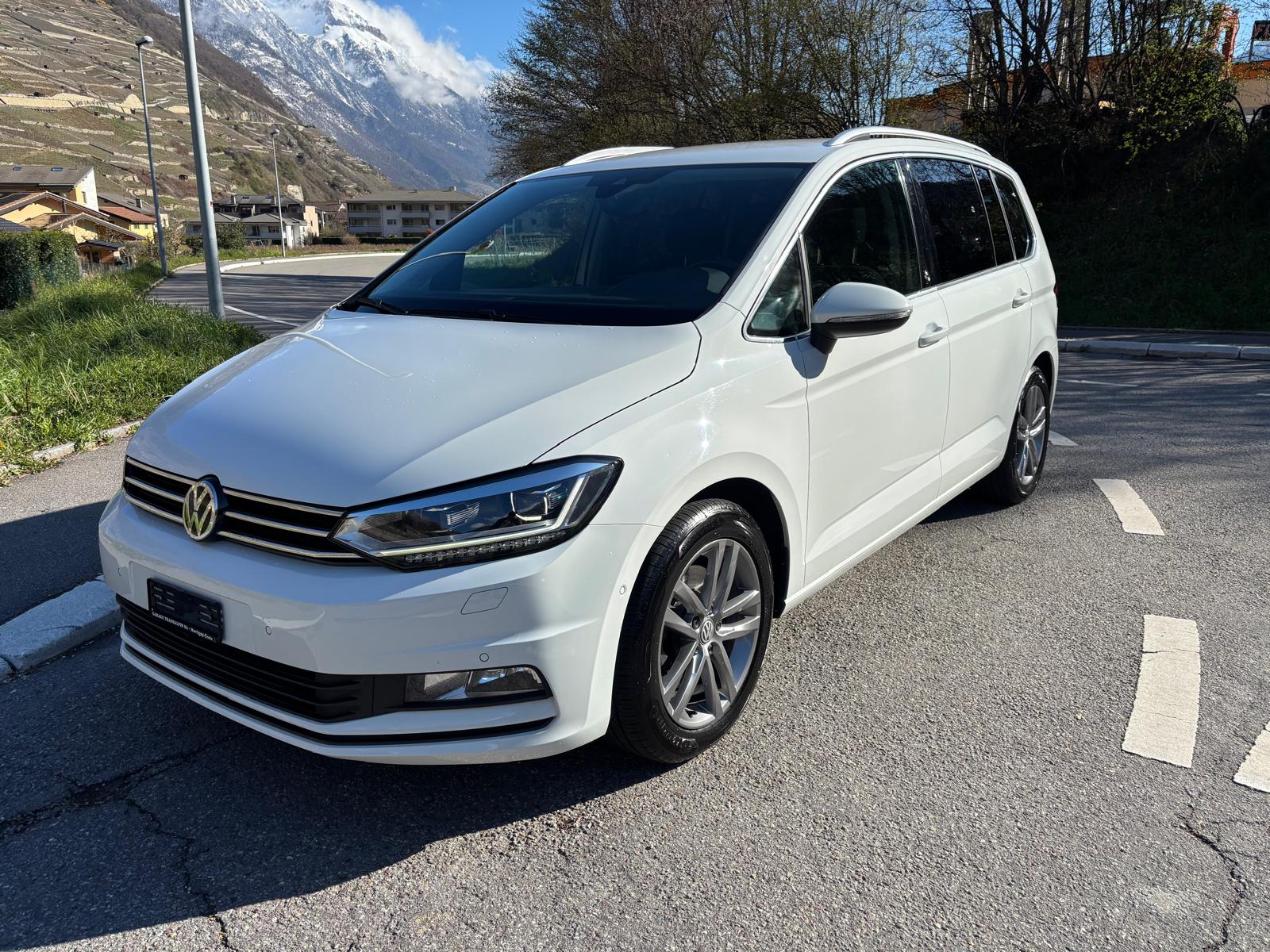 VW Touran 1.4 TSI BlueMotion Technology Sport DSG-image-0