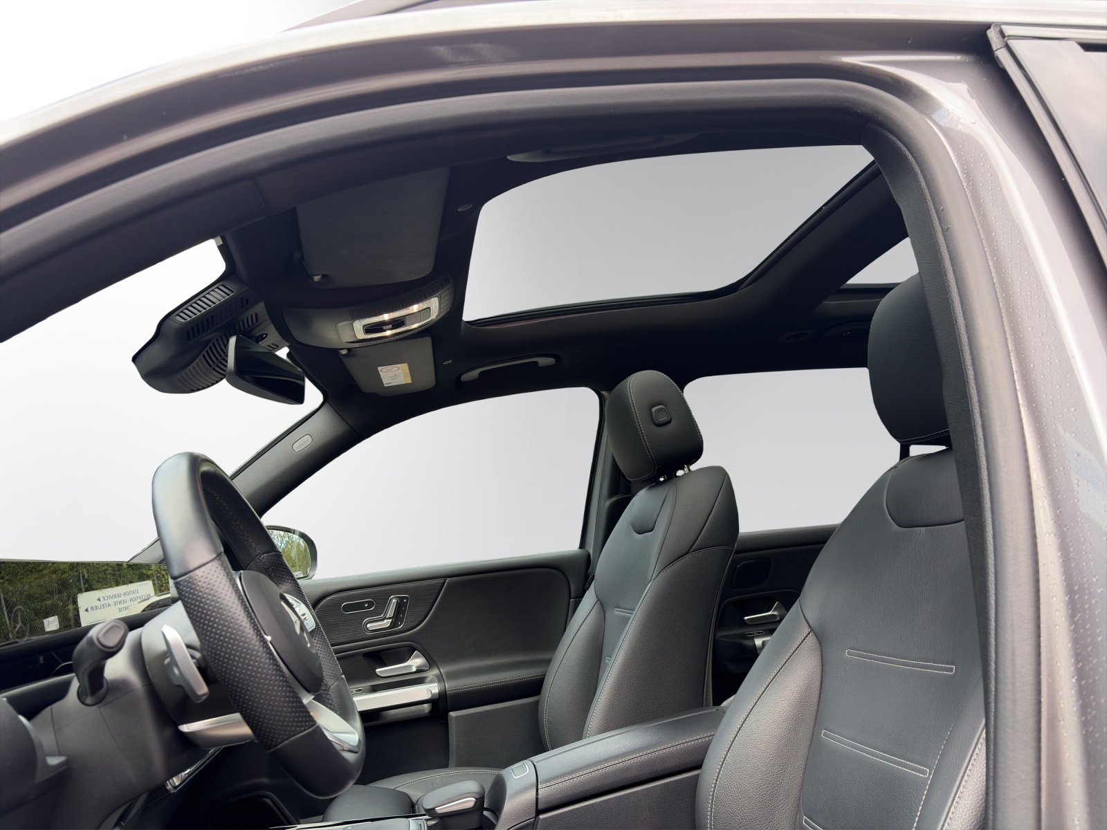 MERCEDES-BENZ GLB 250 4Matic 8G-Tronic-image-7