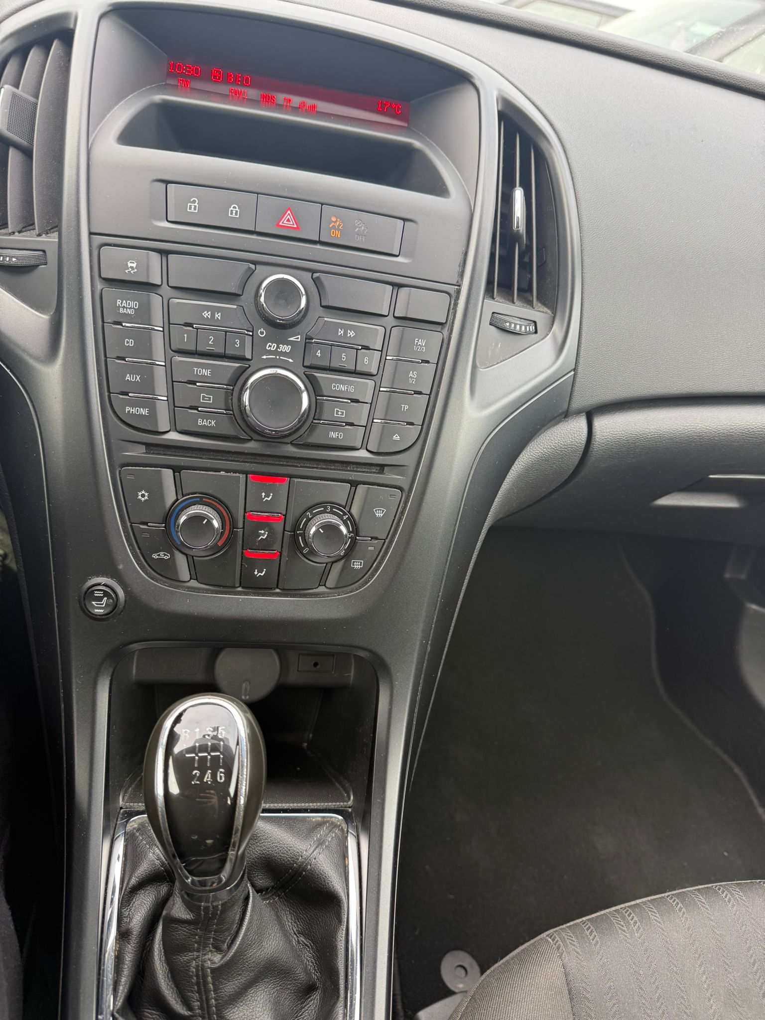OPEL Astra SportsTourer 1.7 CDTi-image-8
