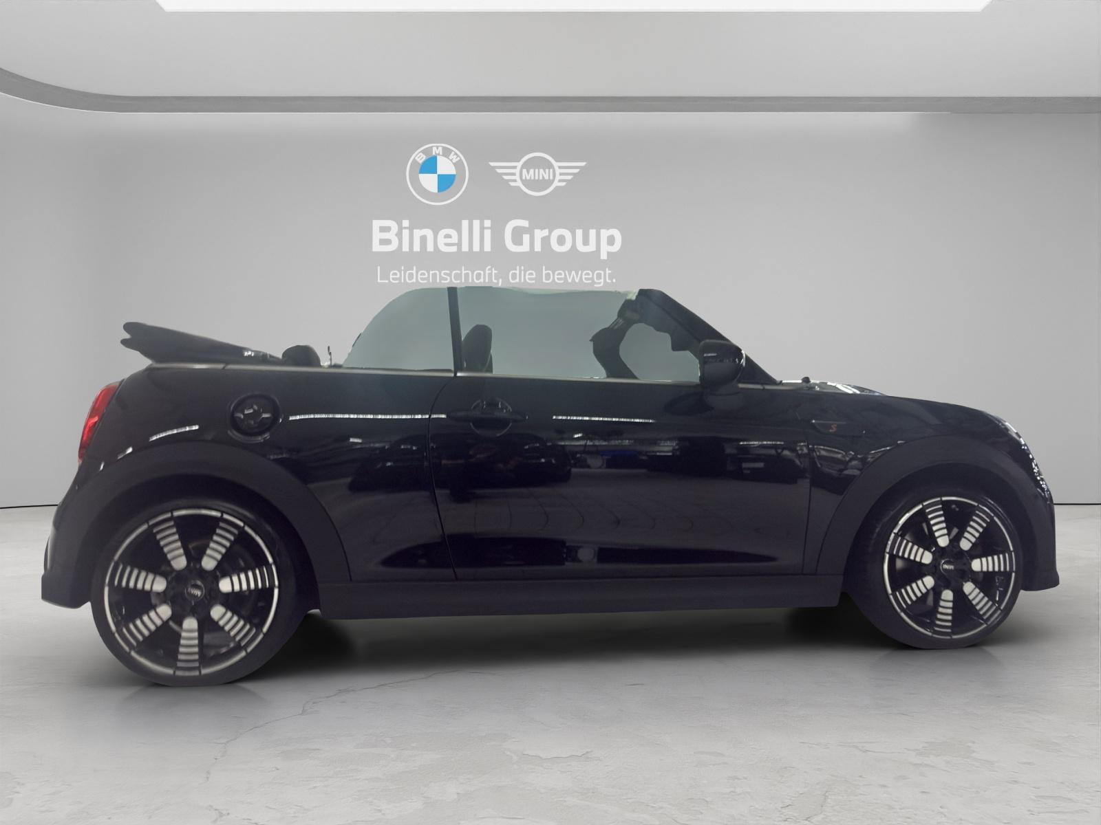 MINI Cabrio Cooper S-image-5