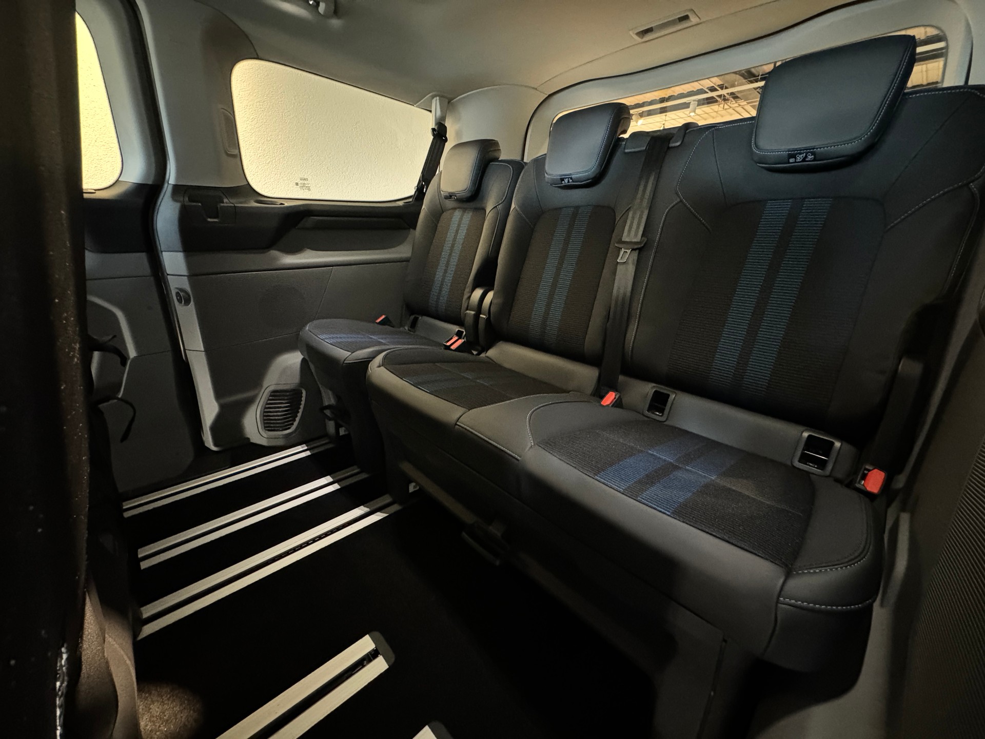 FORD Tourneo Bus 320 L1 SPORT 170PS Automat MAGNETIC GREY 🧑🧑🧒🧒🚌-image-14