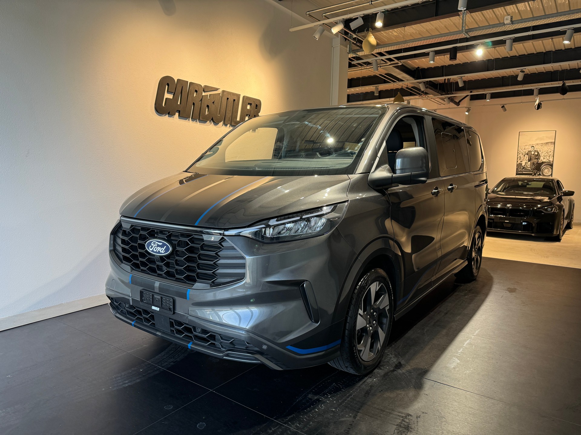 FORD Tourneo Bus 320 L1 SPORT 170PS Automat MAGNETIC GREY 🧑🧑🧒🧒🚌-image-0