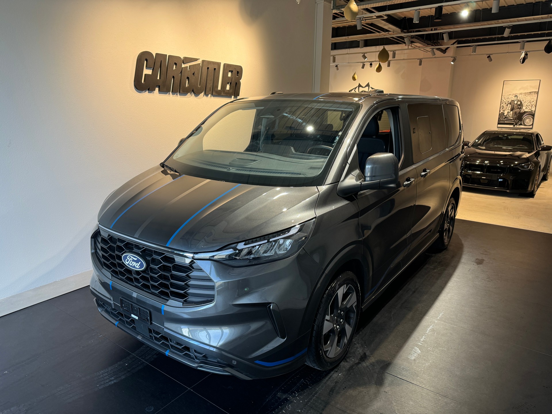 FORD Tourneo Bus 320 L1 SPORT 170PS Automat MAGNETIC GREY 🧑🧑🧒🧒🚌-image-2