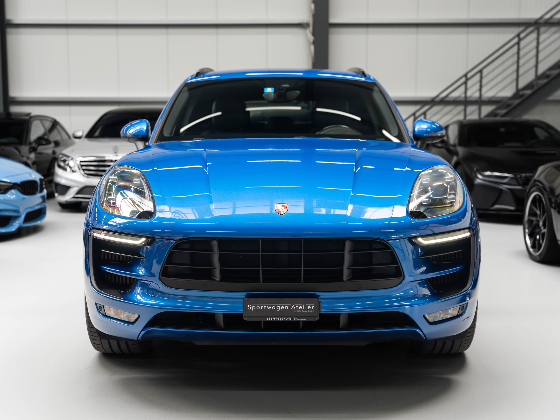 PORSCHE Macan GTS PDK-image-5