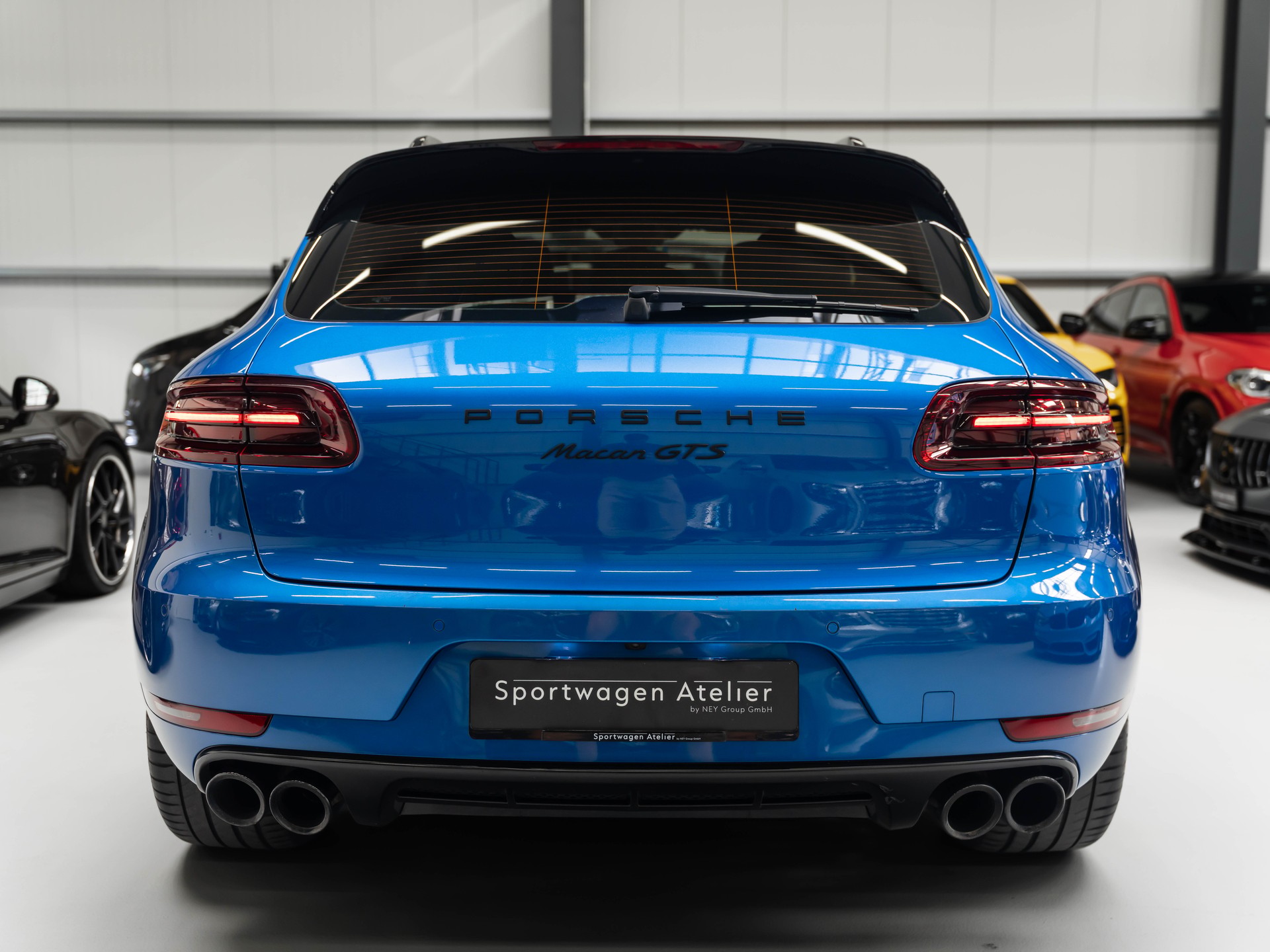 PORSCHE Macan GTS PDK-image-2