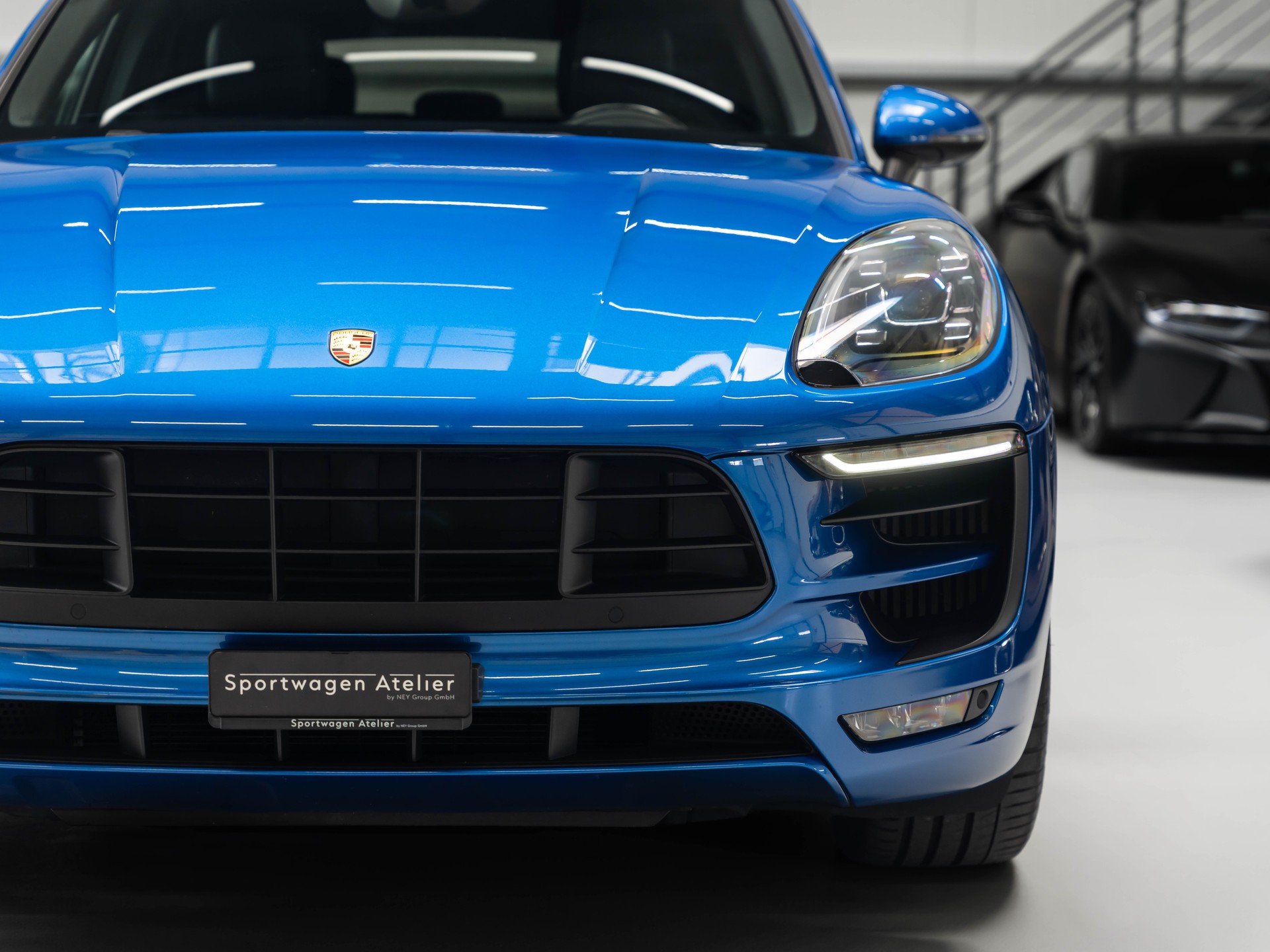 PORSCHE Macan GTS PDK-image-13