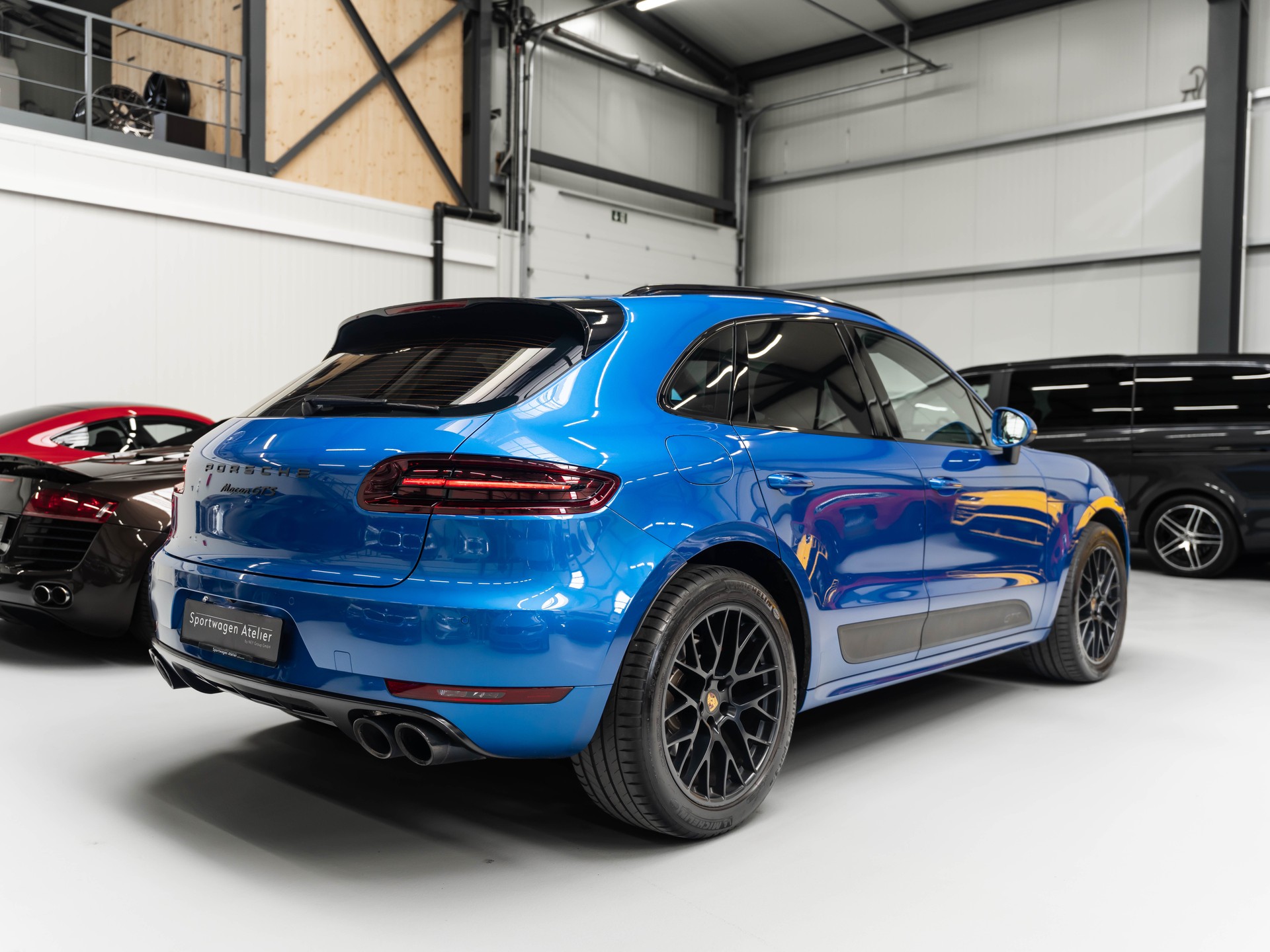 PORSCHE Macan GTS PDK-image-3