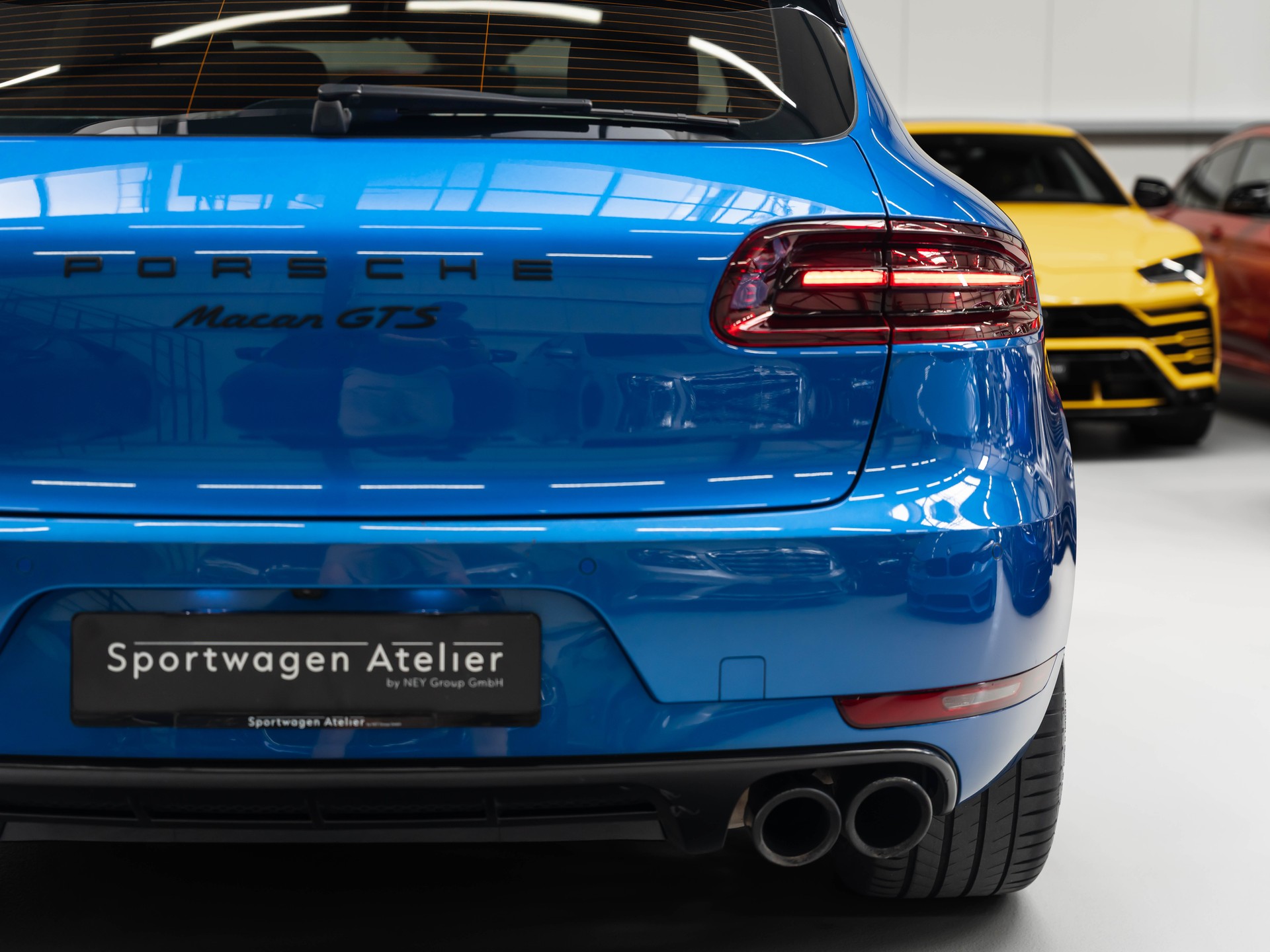 PORSCHE Macan GTS PDK-image-14