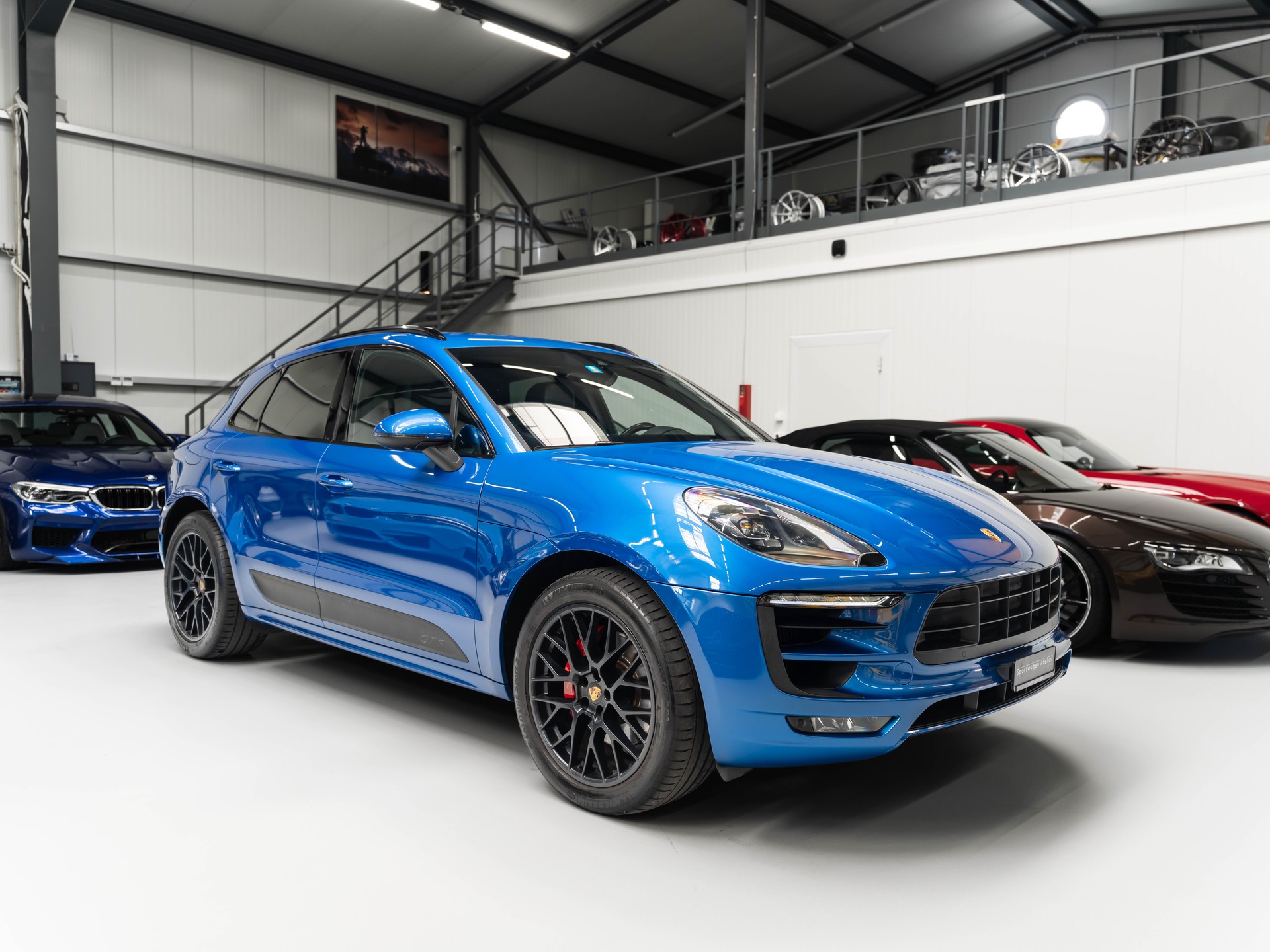 PORSCHE Macan GTS PDK-image-4