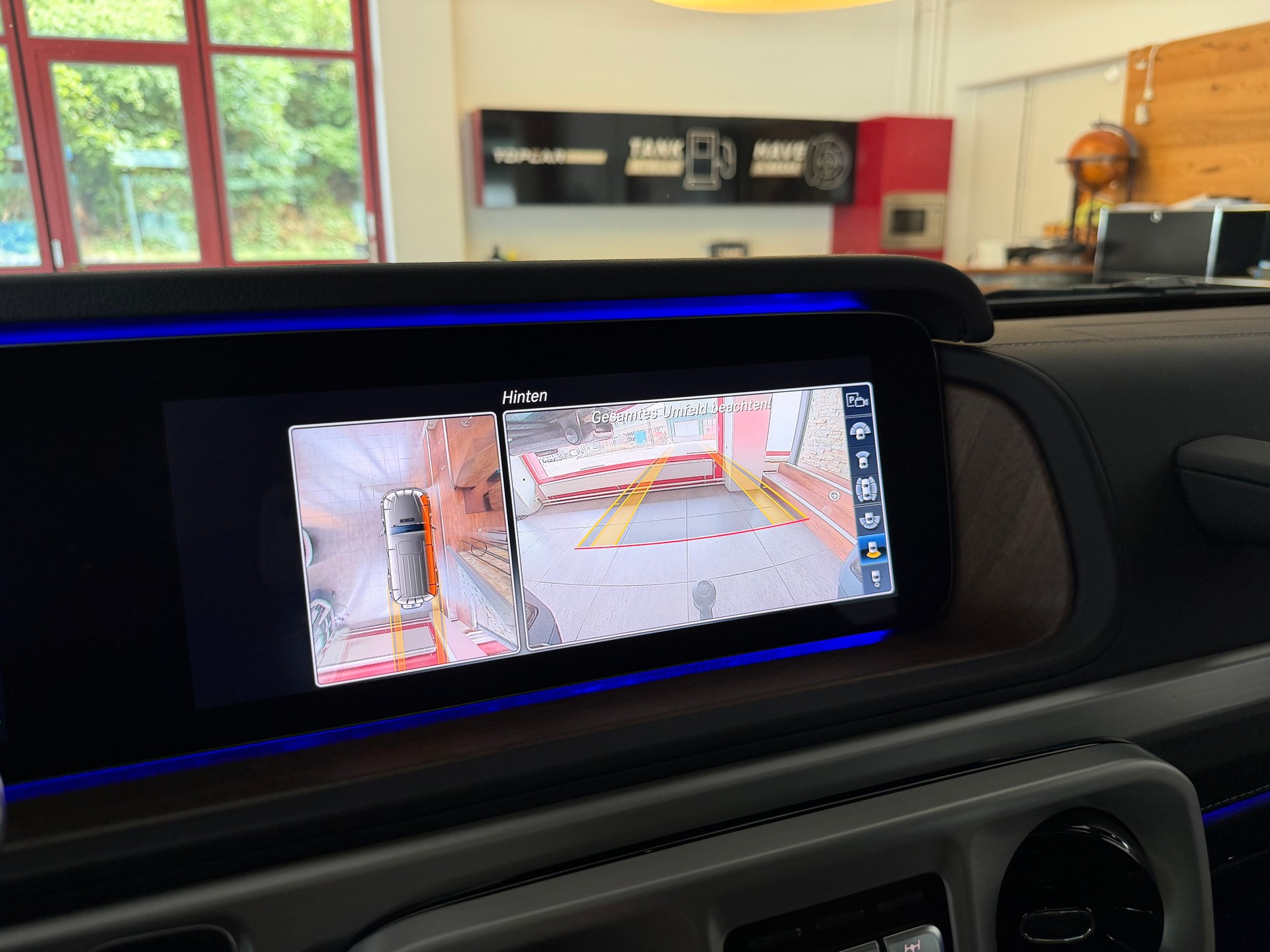 MERCEDES-BENZ G 400 d 9G-Tronic-image-20