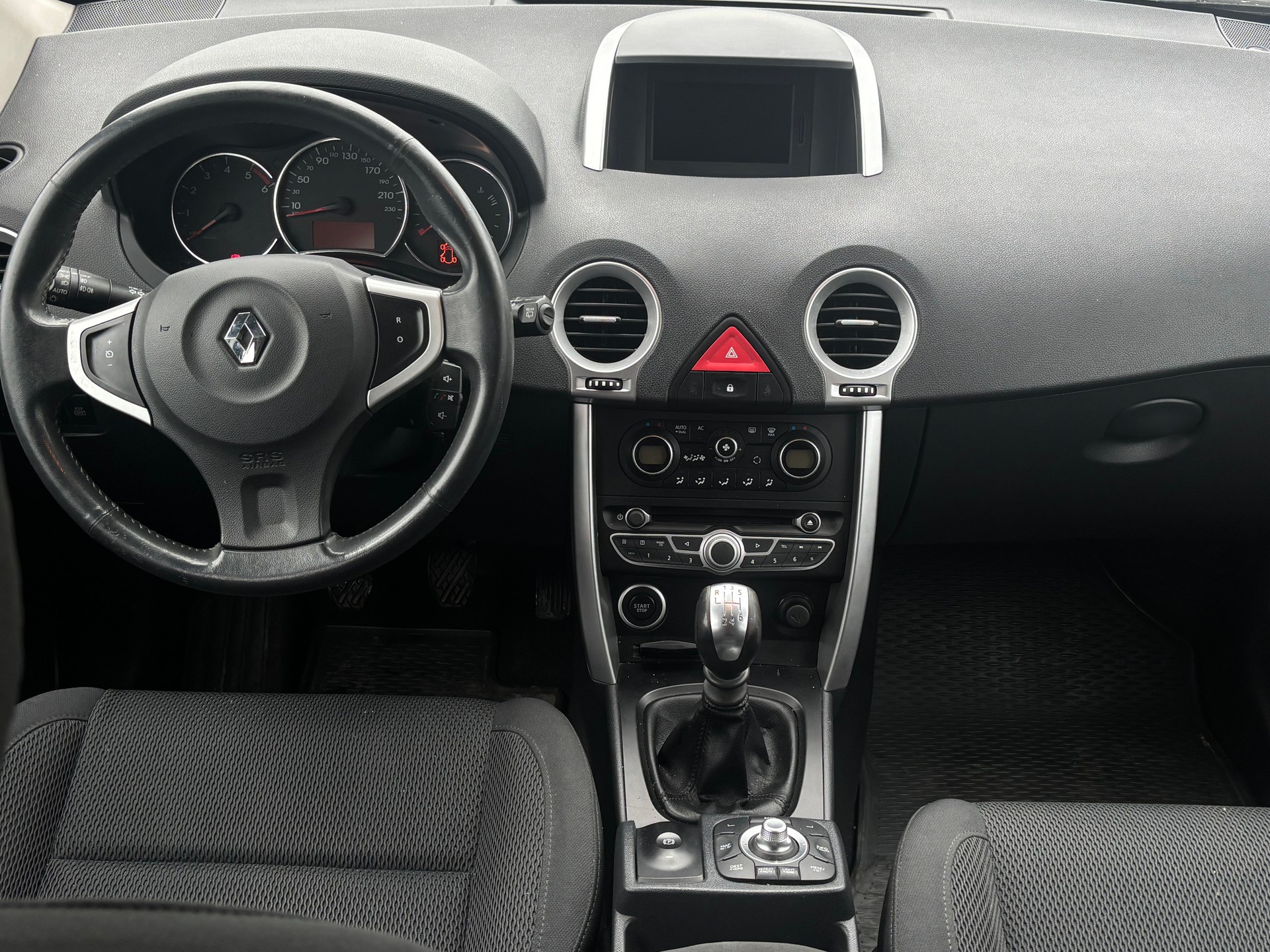RENAULT Koleos 2.0 dCi Exception 4x4-image-7