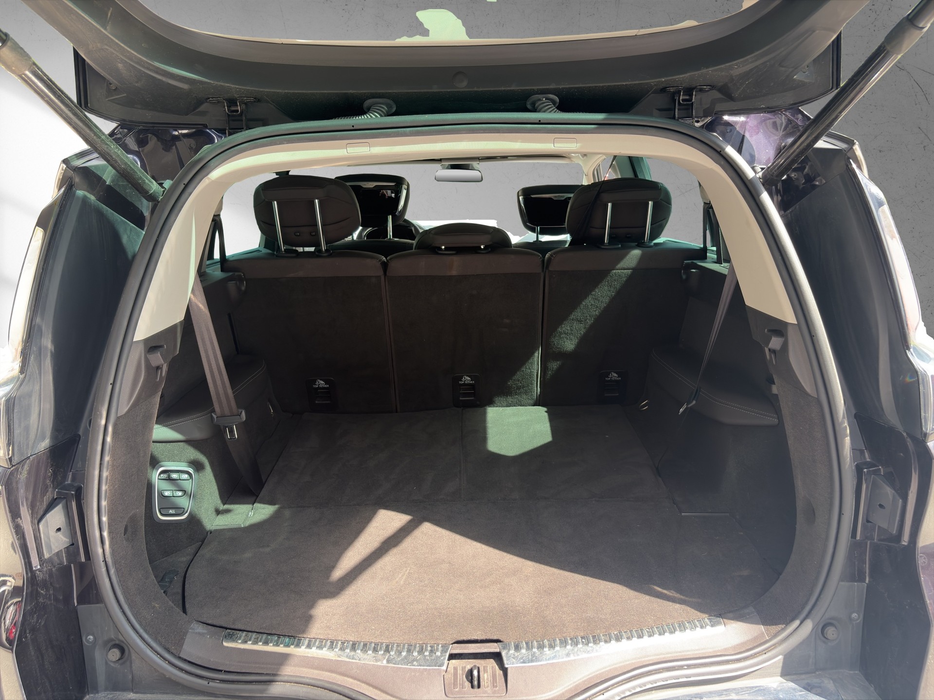 RENAULT Espace 1.6 TCe Initiale EDC-image-13