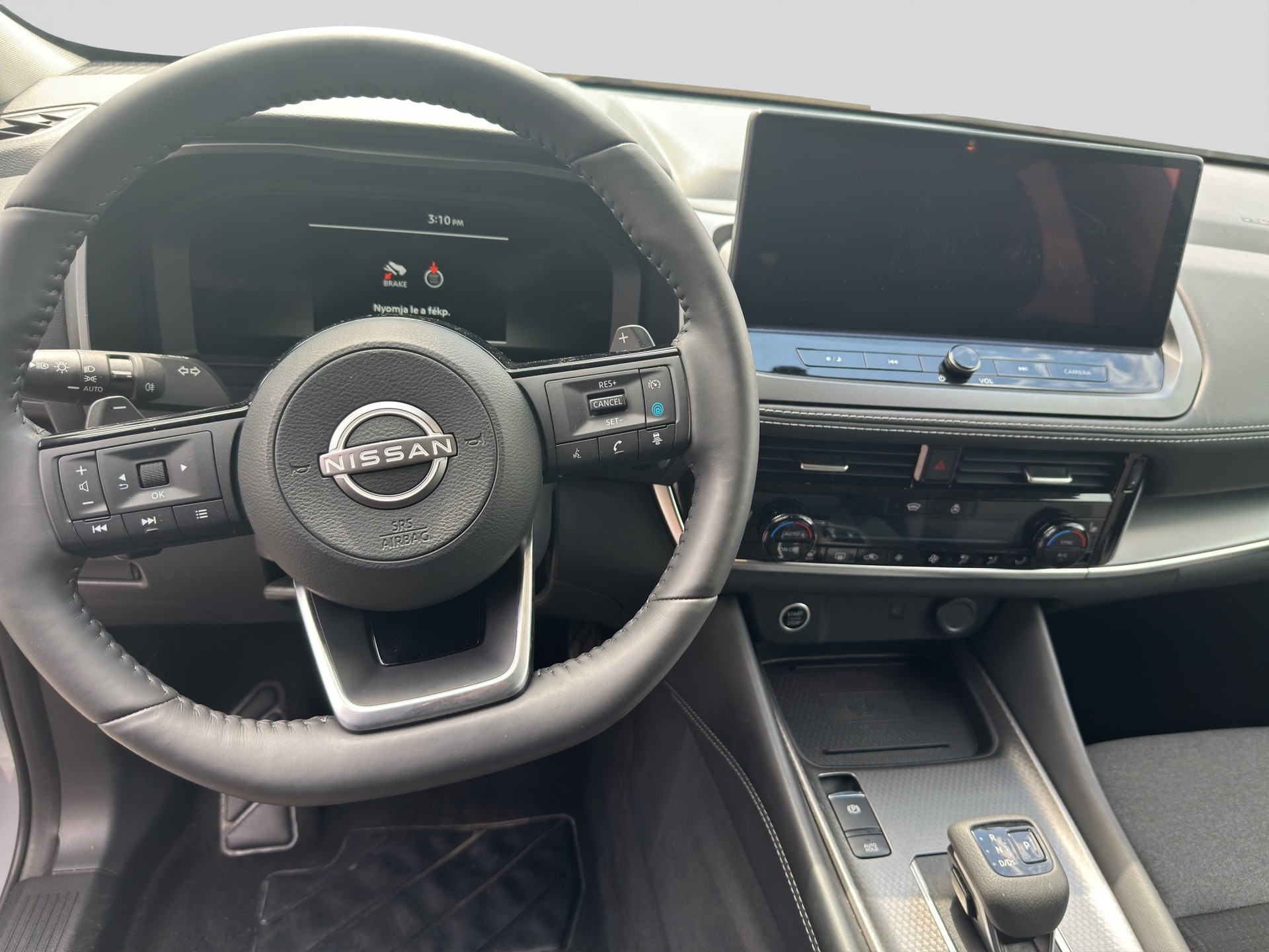NISSAN Qashqai 1.3 DIG-T MHEV N-Connecta-image-10
