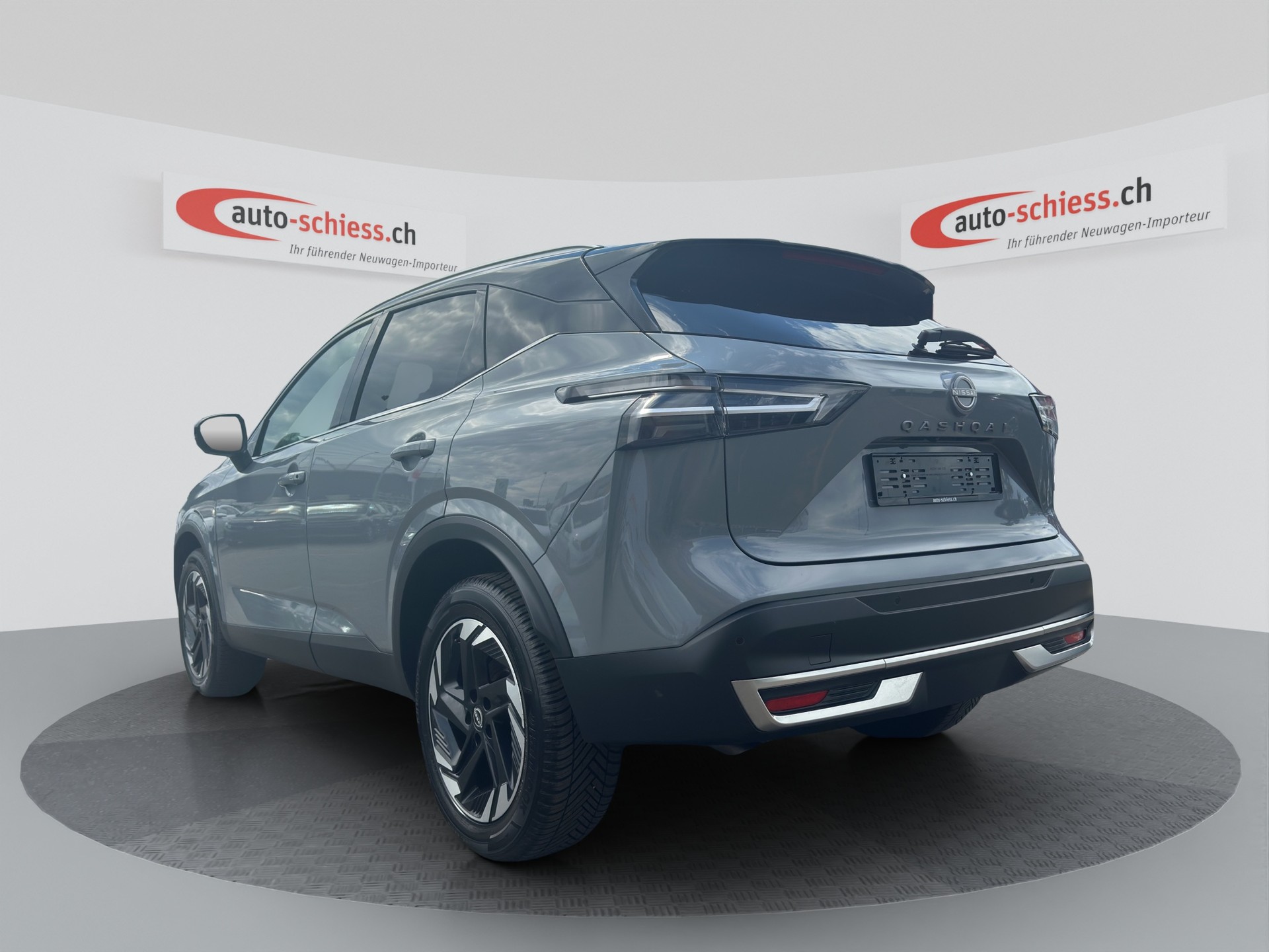 NISSAN Qashqai 1.3 DIG-T MHEV N-Connecta-image-2