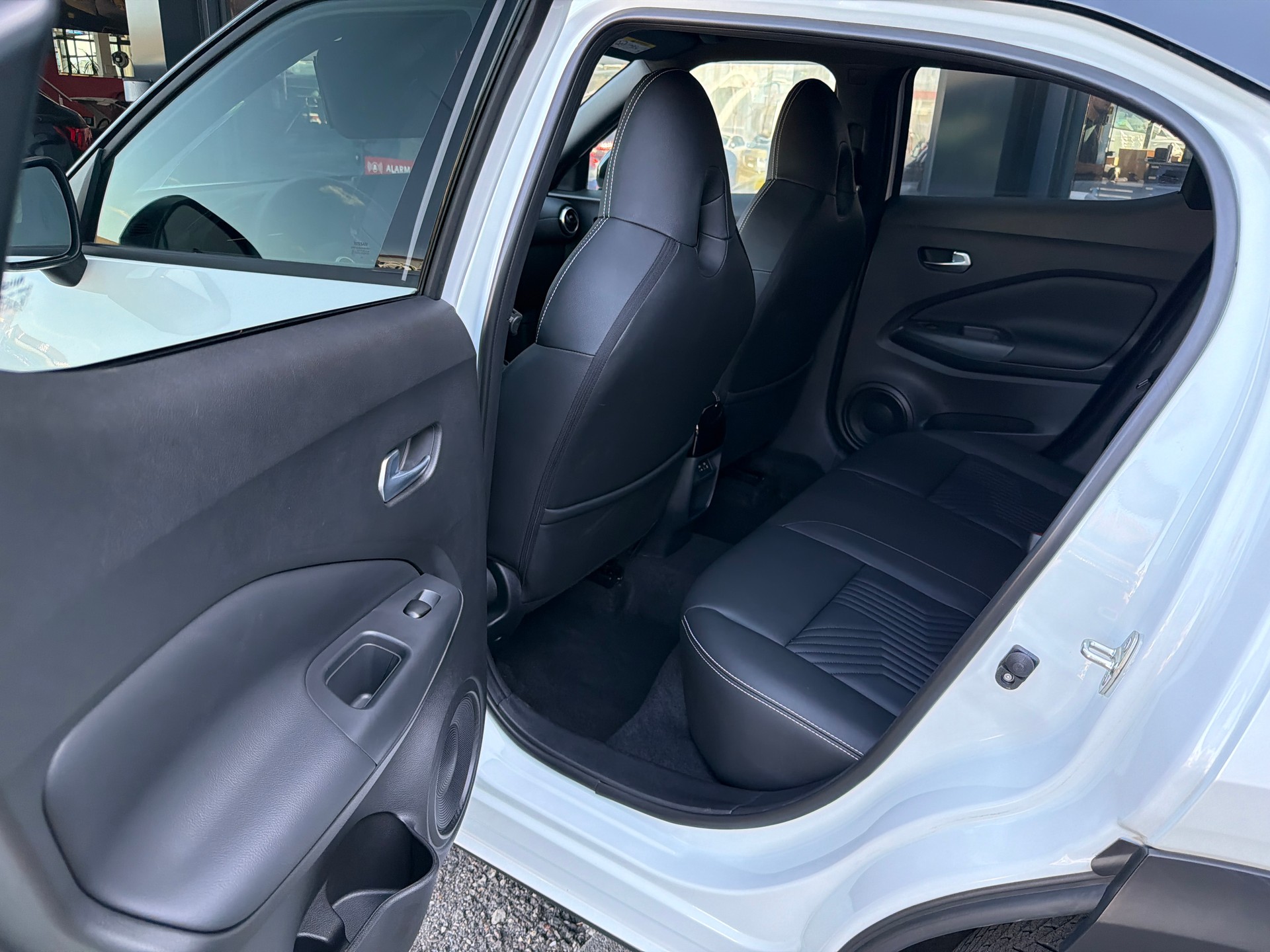 NISSAN Juke 1.0 DIG-T tekna DCT-image-6
