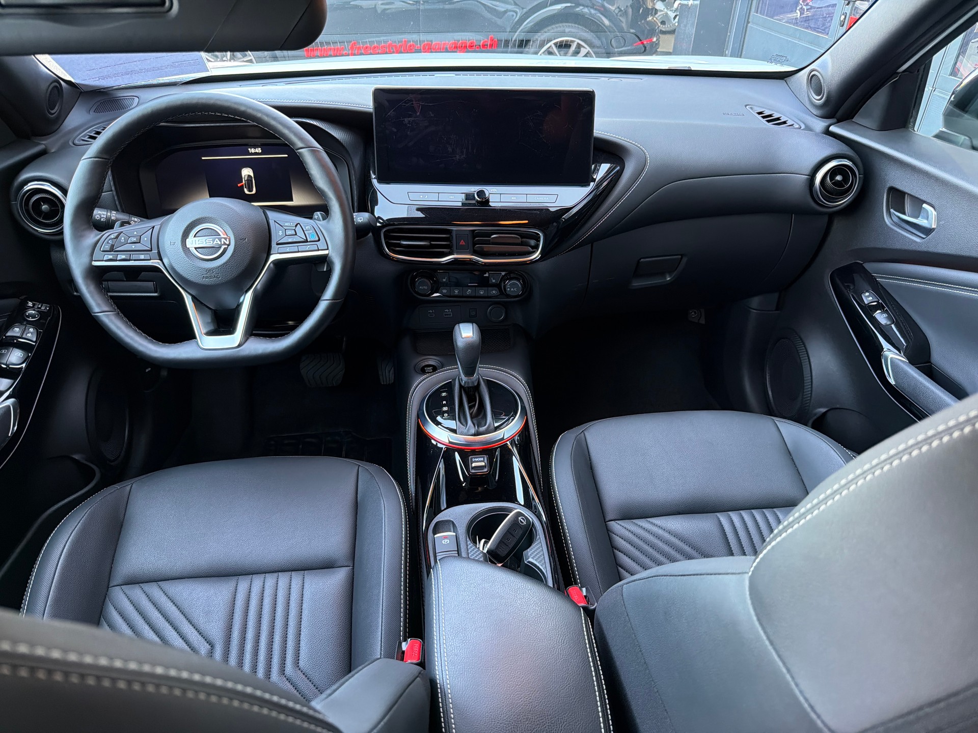 NISSAN Juke 1.0 DIG-T tekna DCT-image-10